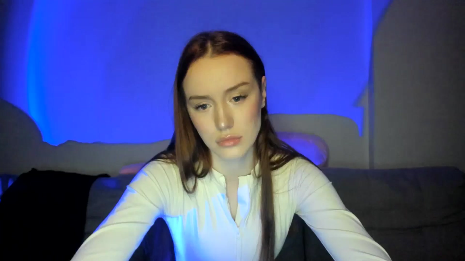Gallery image thumbnail from IsabellRrose's myfreecams stream on, 03/30/2025, 17:46 image 16 of 20