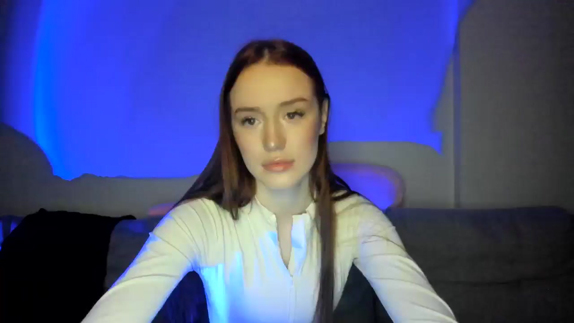 Gallery image thumbnail from IsabellRrose's myfreecams stream on, 03/30/2025, 17:46 image 7 of 20