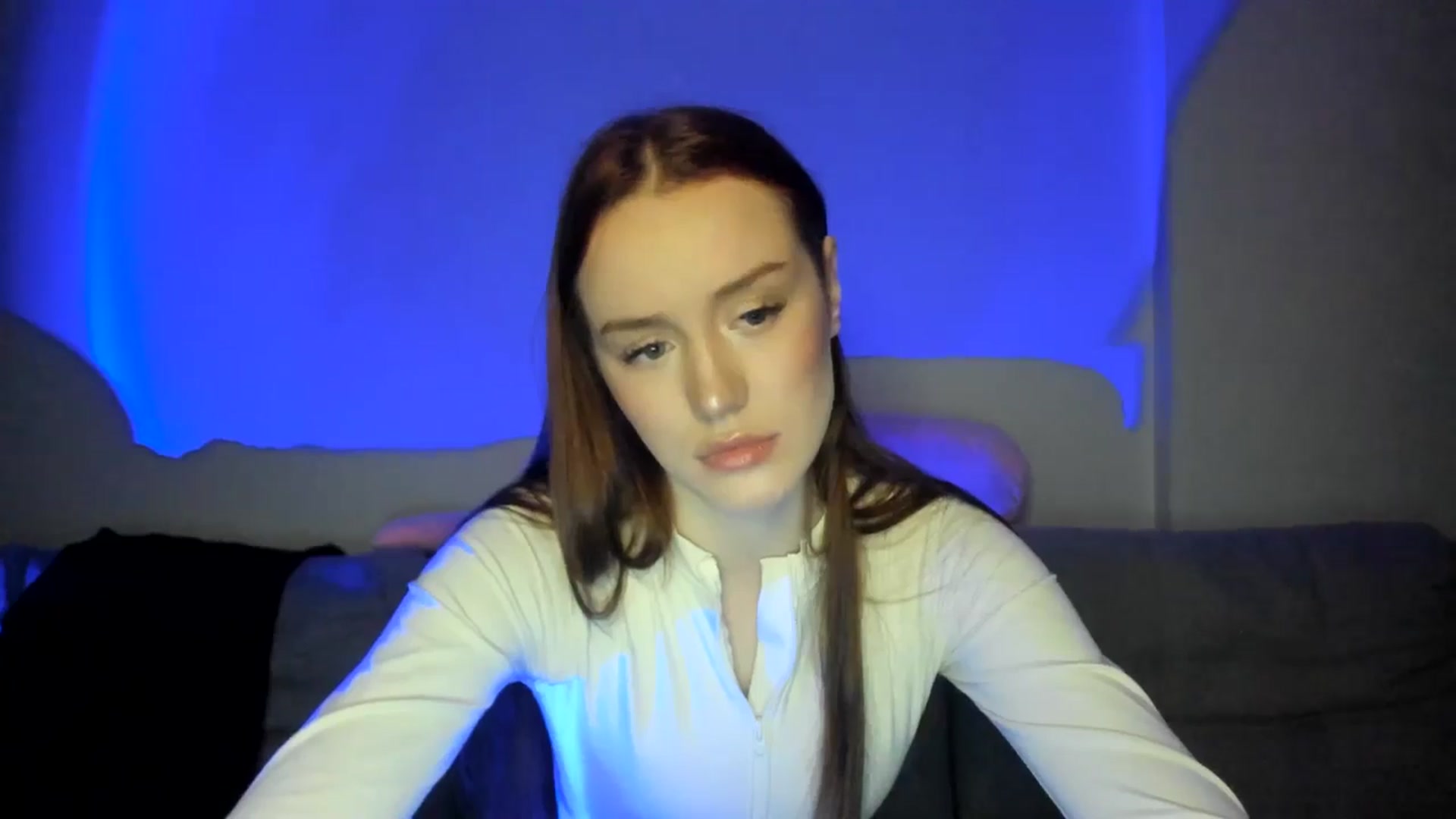 Gallery image thumbnail from IsabellRrose's myfreecams stream on, 03/30/2025, 17:46 image 15 of 20