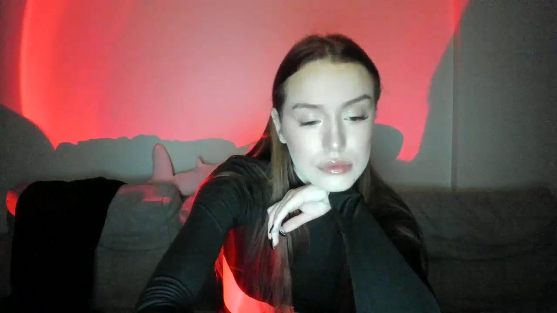 Gallery image thumbnail from IsabellRrose's myfreecams stream on, 04/03/2025, 16:34 image 4 of 20
