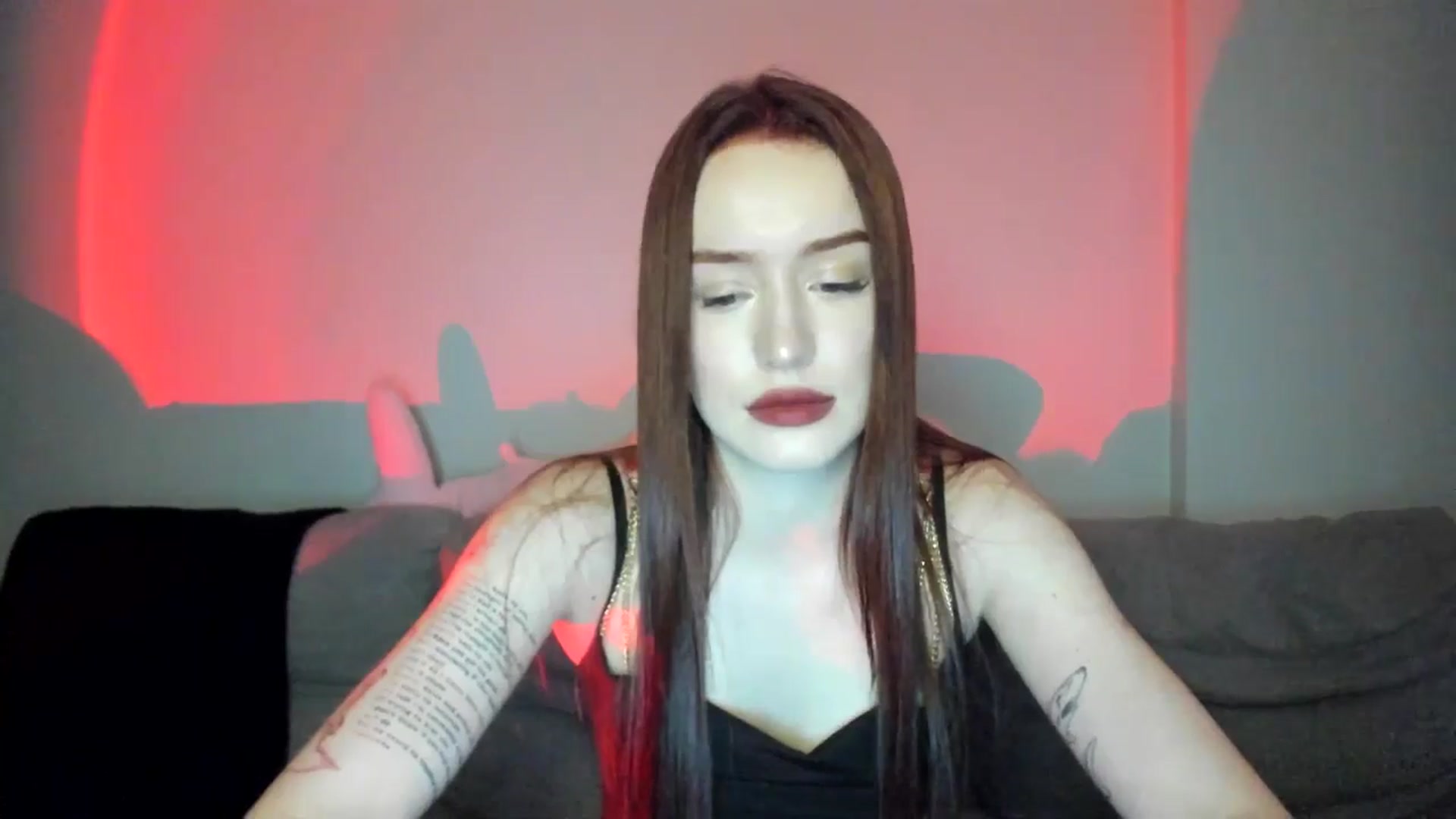 Gallery image thumbnail from IsabellRrose's myfreecams stream on, 04/04/2025, 15:33 image 5 of 20