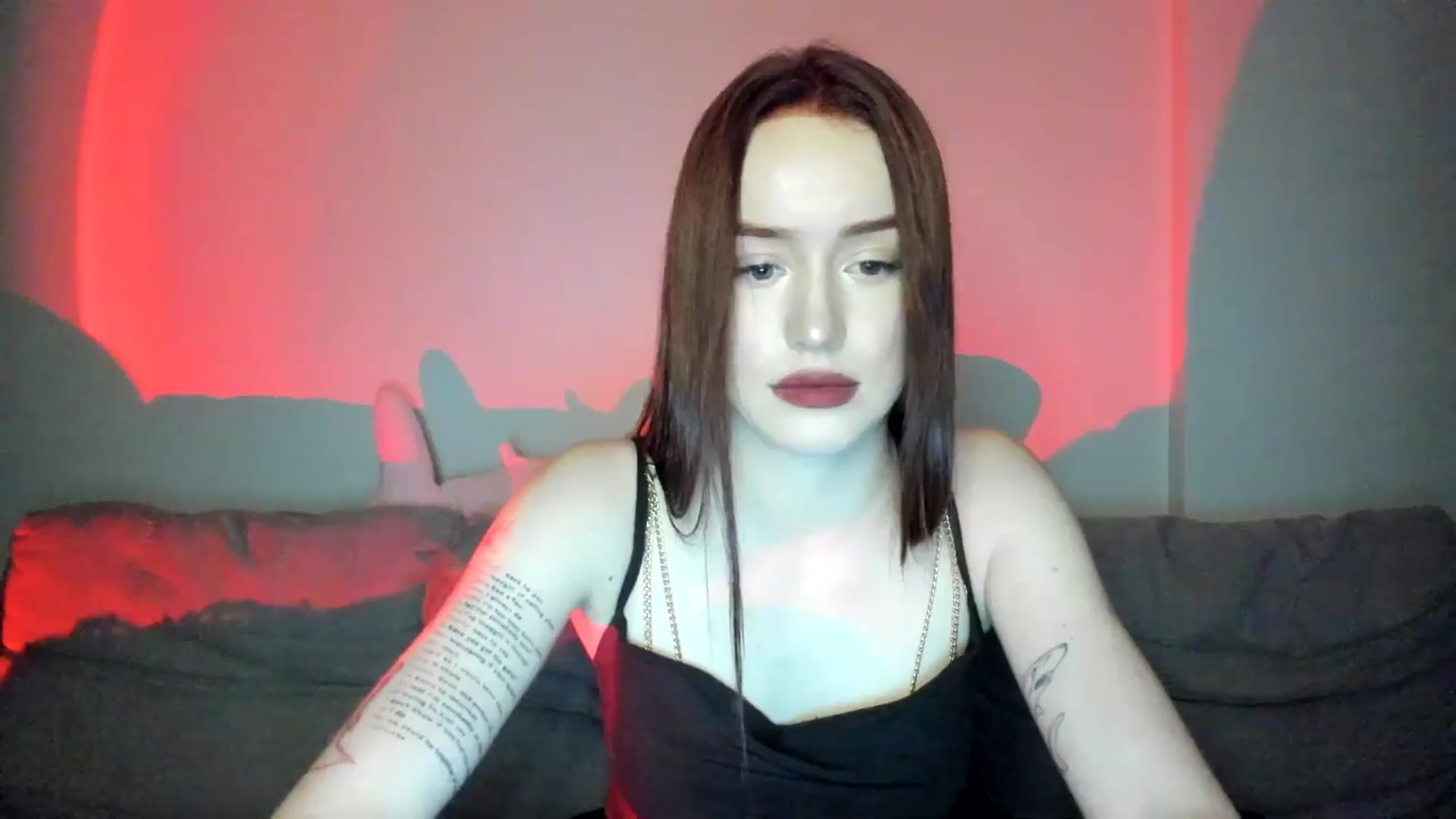 Gallery image thumbnail from IsabellRrose's myfreecams stream on, 04/04/2025, 15:59 image 14 of 20