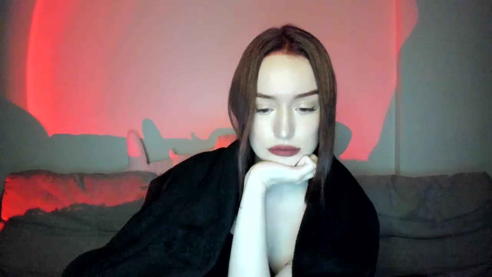 Gallery image thumbnail from IsabellRrose's myfreecams stream on, 04/04/2025, 15:59 image 11 of 20