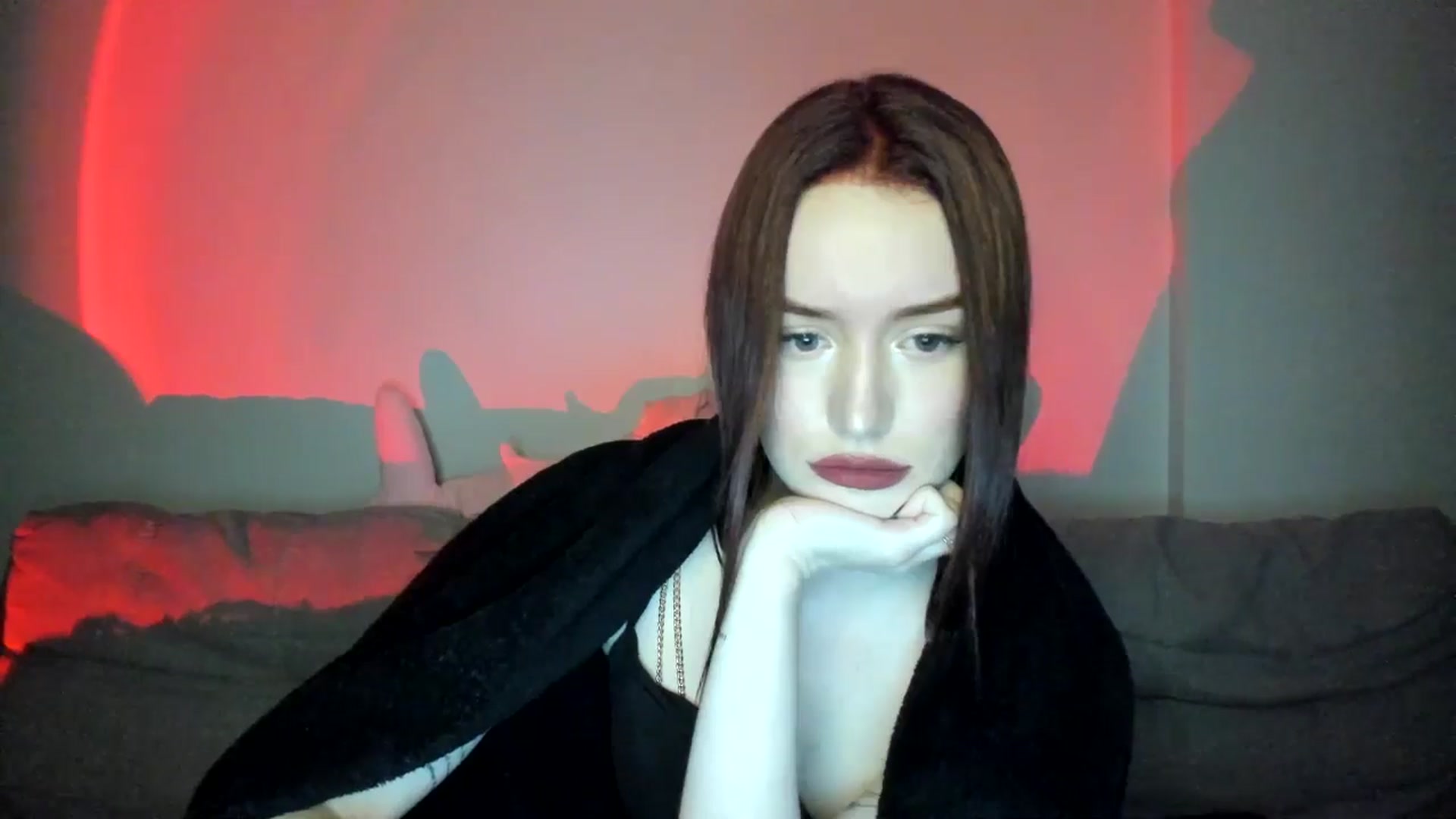 Gallery image thumbnail from IsabellRrose's myfreecams stream on, 04/04/2025, 15:59 image 12 of 20