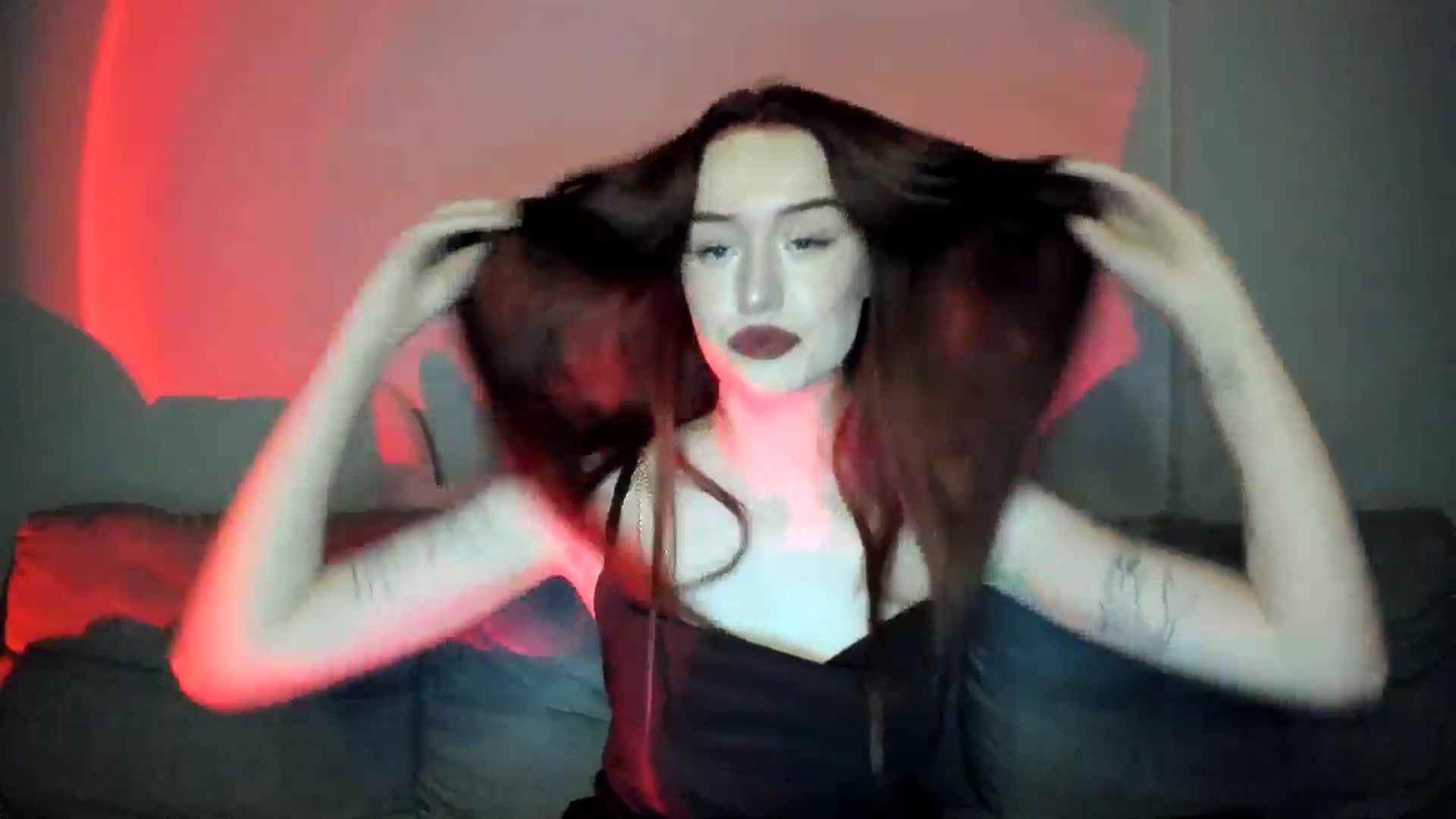 Gallery image thumbnail from IsabellRrose's myfreecams stream on, 04/04/2025, 16:25 image 19 of 20