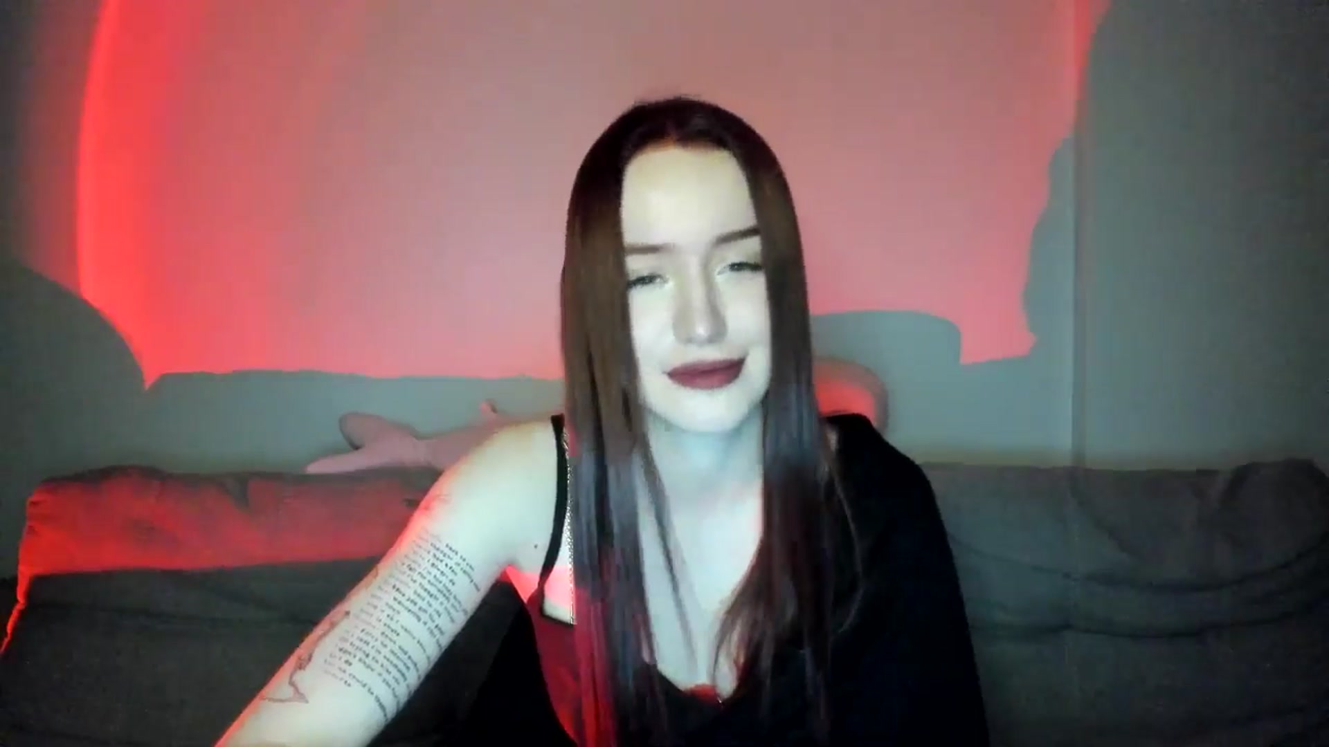 Gallery image thumbnail from IsabellRrose's myfreecams stream on, 04/04/2025, 18:57 image 13 of 20