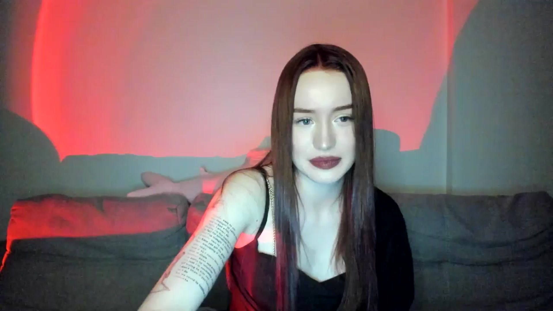 Gallery image thumbnail from IsabellRrose's myfreecams stream on, 04/04/2025, 18:57 image 17 of 20