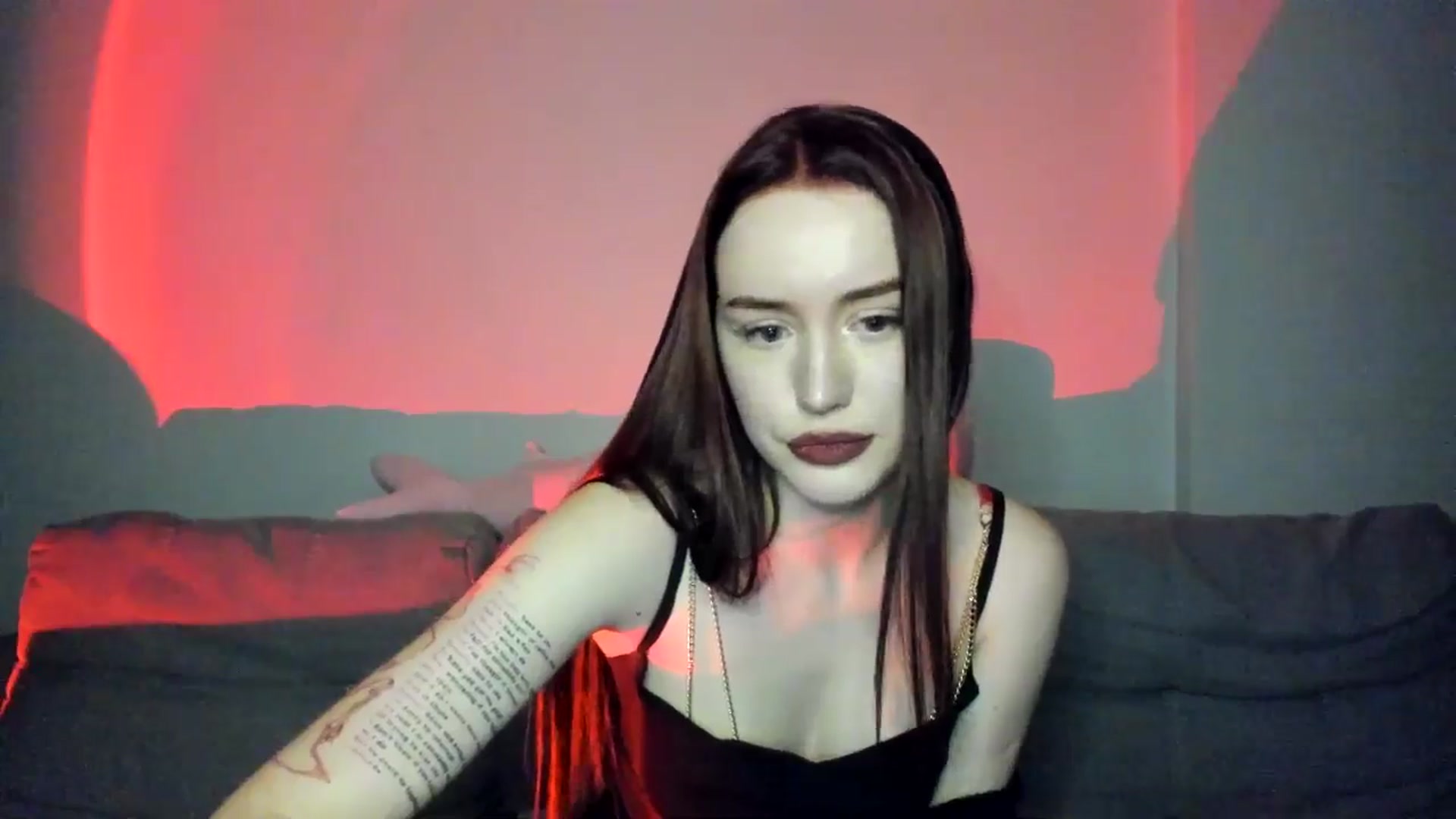 Gallery image thumbnail from IsabellRrose's myfreecams stream on, 04/04/2025, 18:57 image 20 of 20