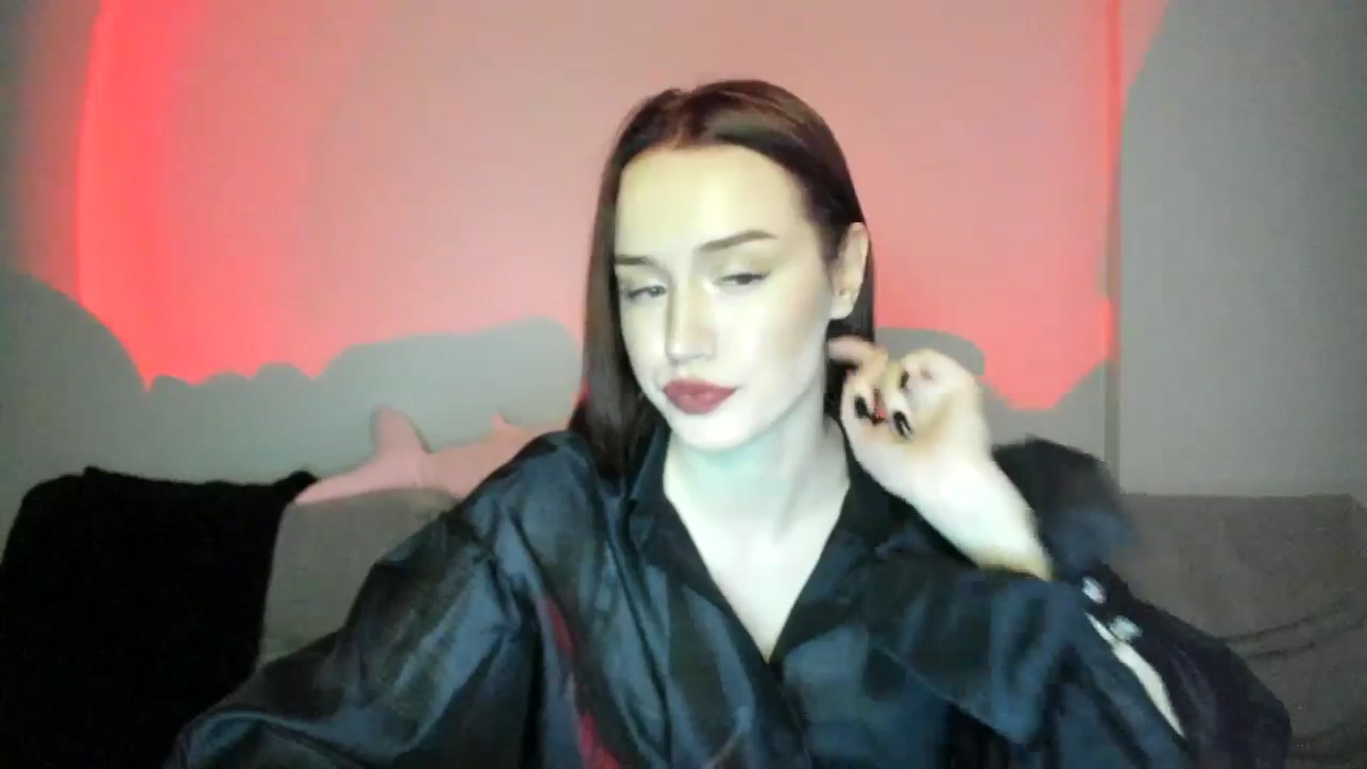 Gallery image thumbnail from IsabellRrose's myfreecams stream on, 04/05/2025, 14:38 image 3 of 20