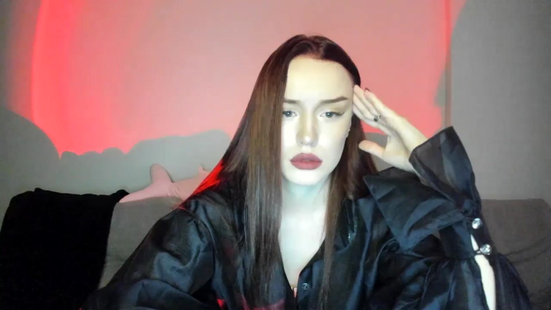 Gallery image thumbnail from IsabellRrose's myfreecams stream on, 04/05/2025, 14:38 image 18 of 20
