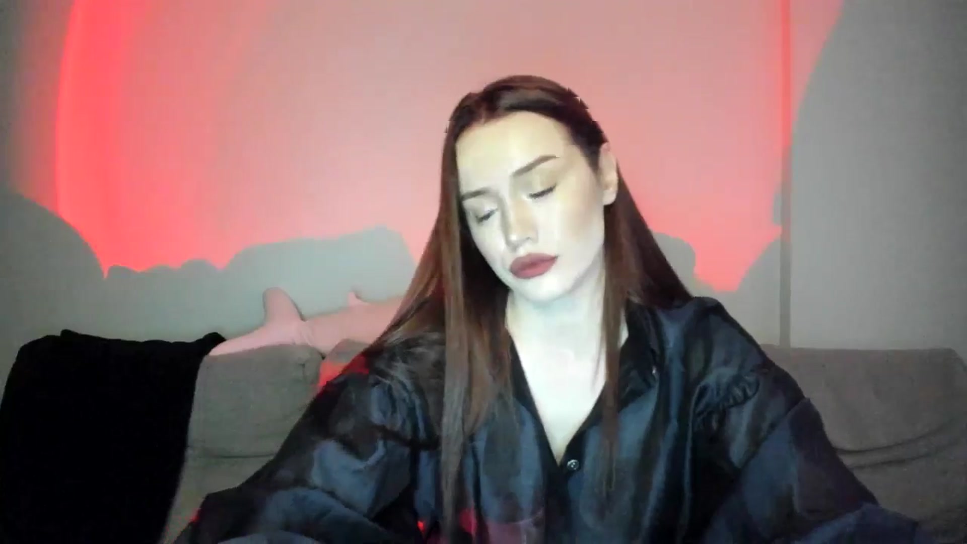 Gallery image thumbnail from IsabellRrose's myfreecams stream on, 04/05/2025, 14:38 image 16 of 20