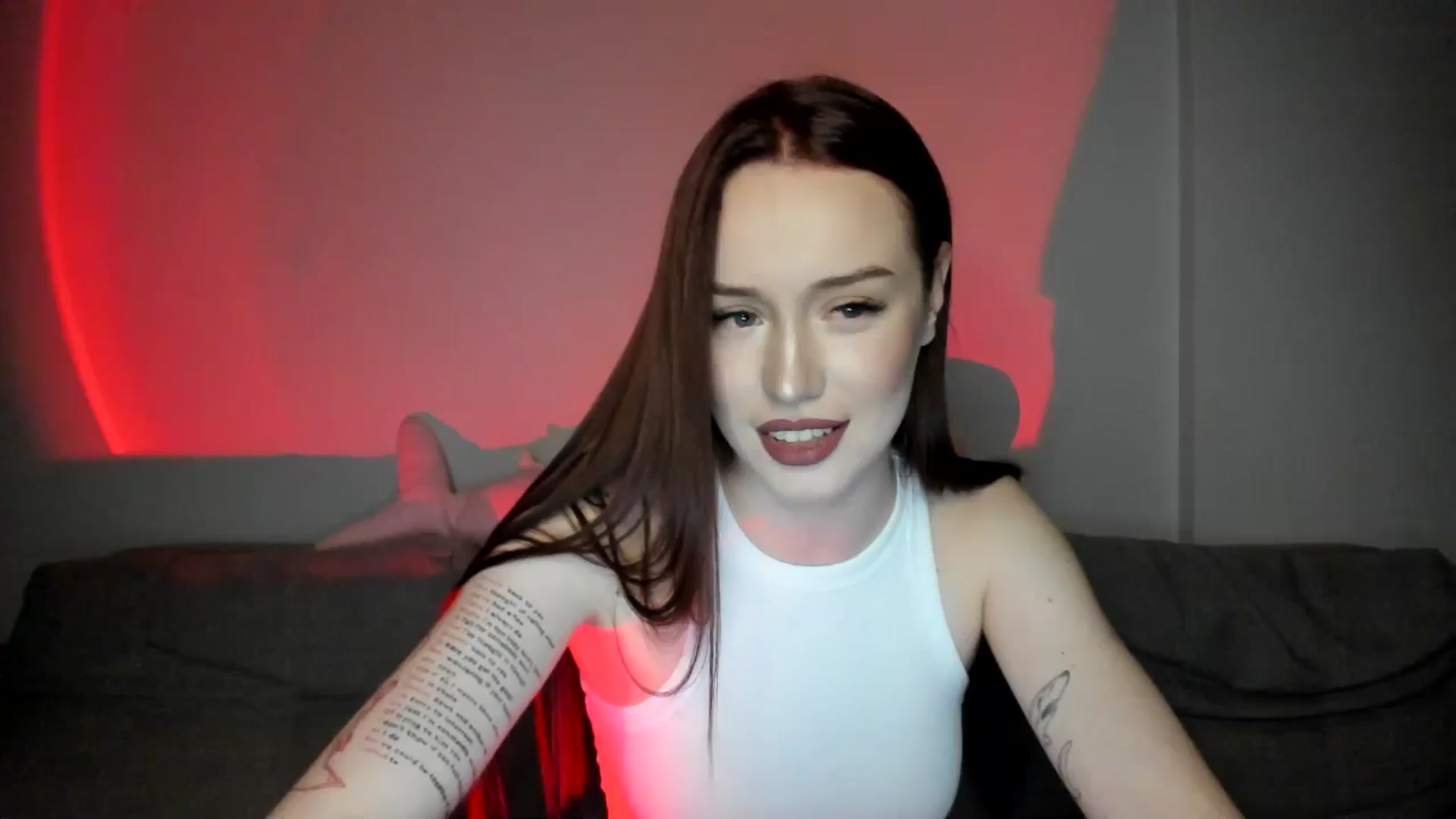 Gallery image thumbnail from IsabellRrose's myfreecams stream on, 04/11/2025, 16:13 image 18 of 20