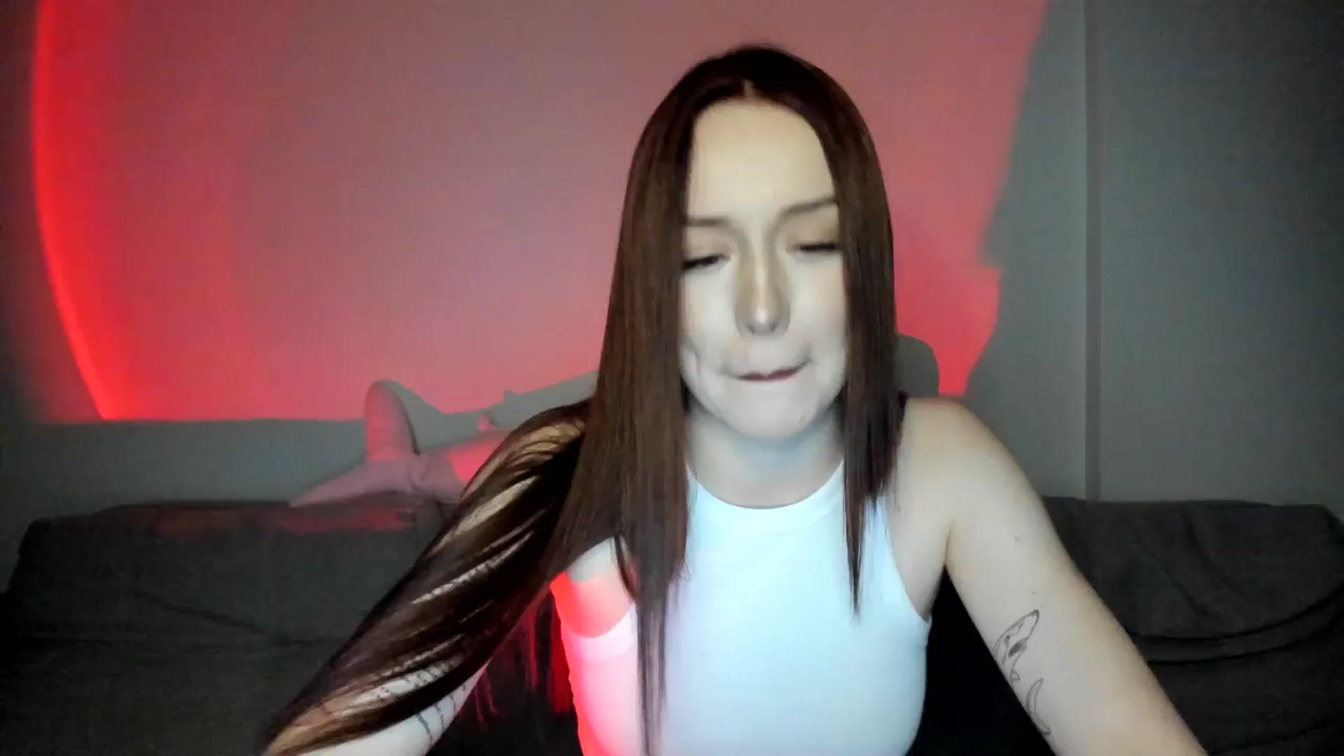 Gallery image thumbnail from IsabellRrose's myfreecams stream on, 04/11/2025, 16:13 image 4 of 20