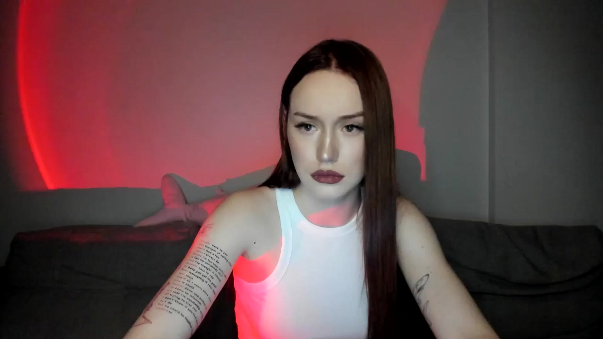 Gallery image thumbnail from IsabellRrose's myfreecams stream on, 04/11/2025, 17:22 image 16 of 20