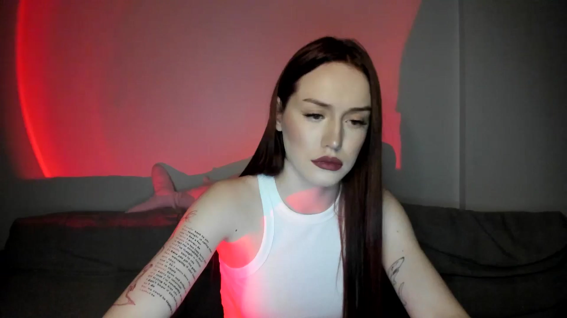 Gallery image thumbnail from IsabellRrose's myfreecams stream on, 04/11/2025, 17:22 image 15 of 20