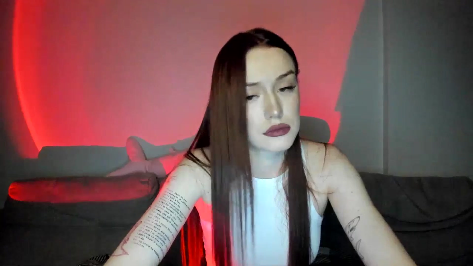 Gallery image thumbnail from IsabellRrose's myfreecams stream on, 04/11/2025, 18:01 image 6 of 20