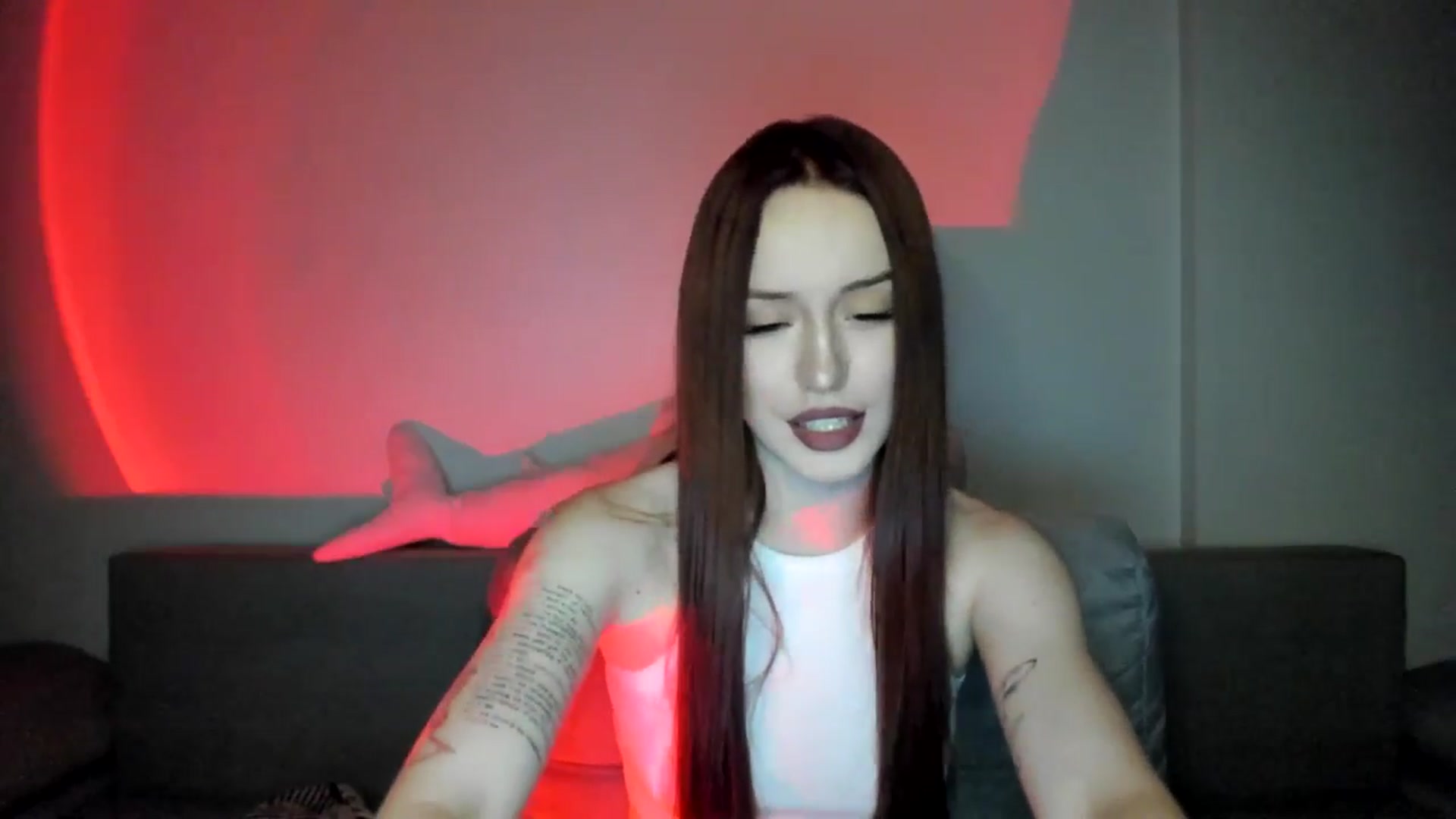 Gallery image thumbnail from IsabellRrose's myfreecams stream on, 04/11/2025, 18:14 image 6 of 20