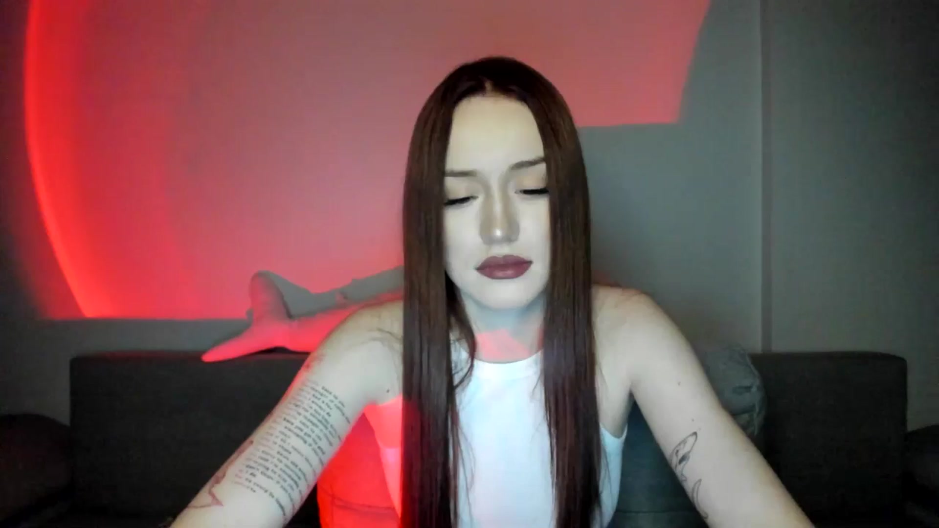 Gallery image thumbnail from IsabellRrose's myfreecams stream on, 04/11/2025, 18:14 image 7 of 20