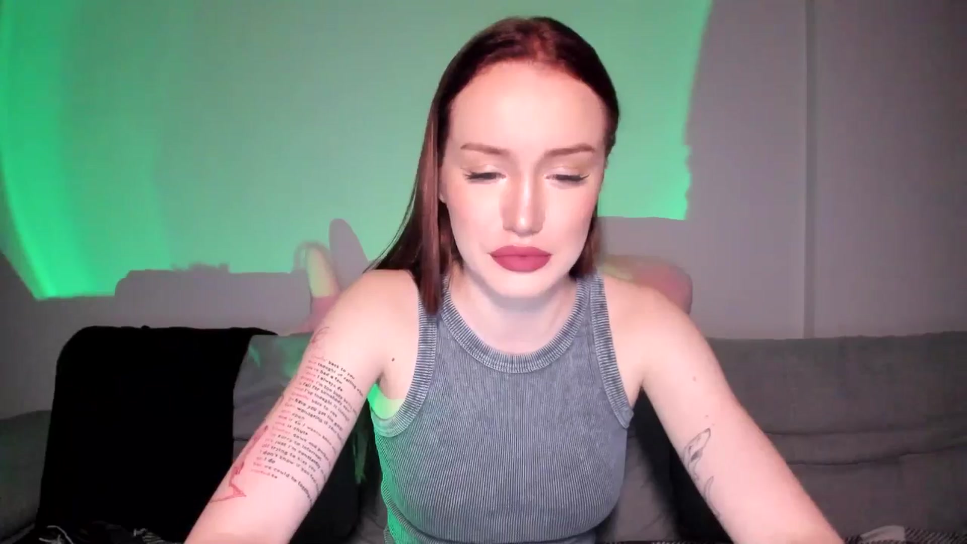 Gallery image thumbnail from IsabellRrose's myfreecams stream on, 04/13/2025, 16:07 image 2 of 20