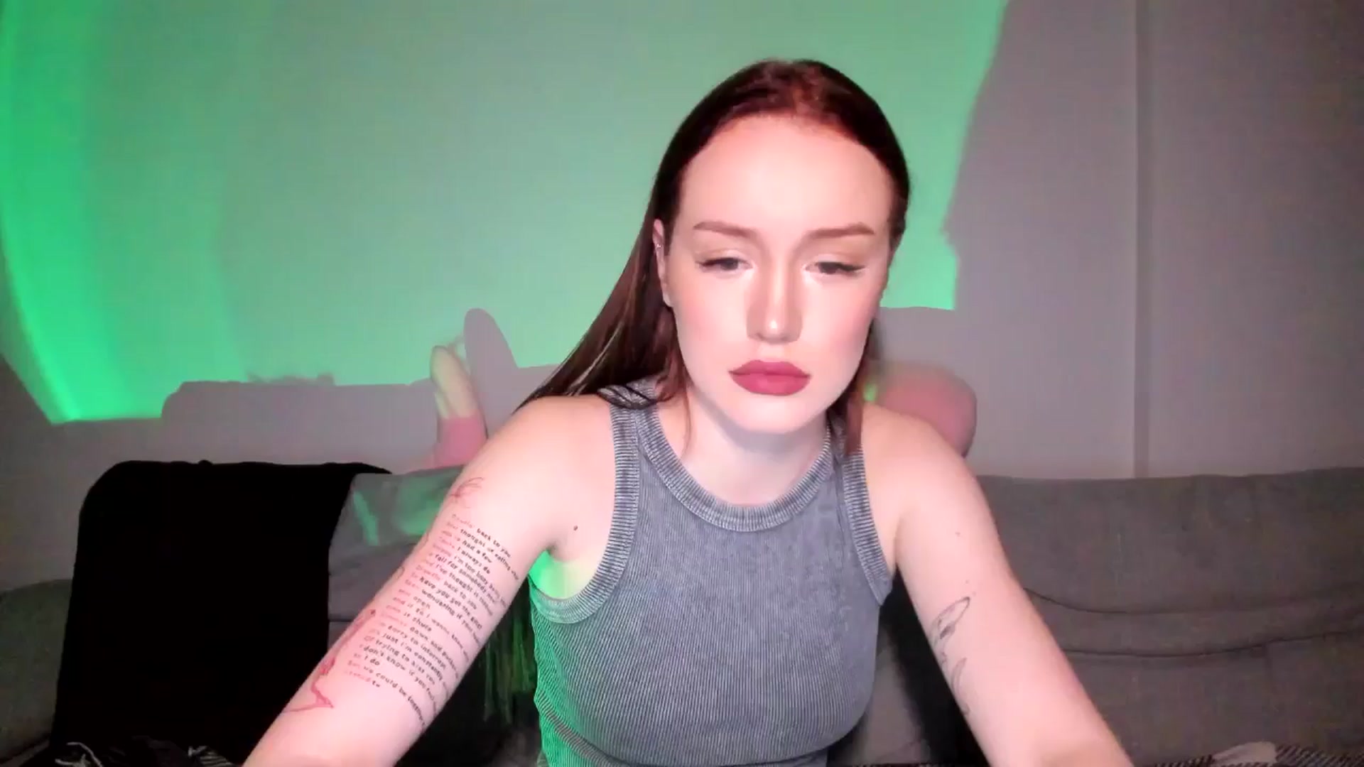 Gallery image thumbnail from IsabellRrose's myfreecams stream on, 04/13/2025, 16:07 image 19 of 20