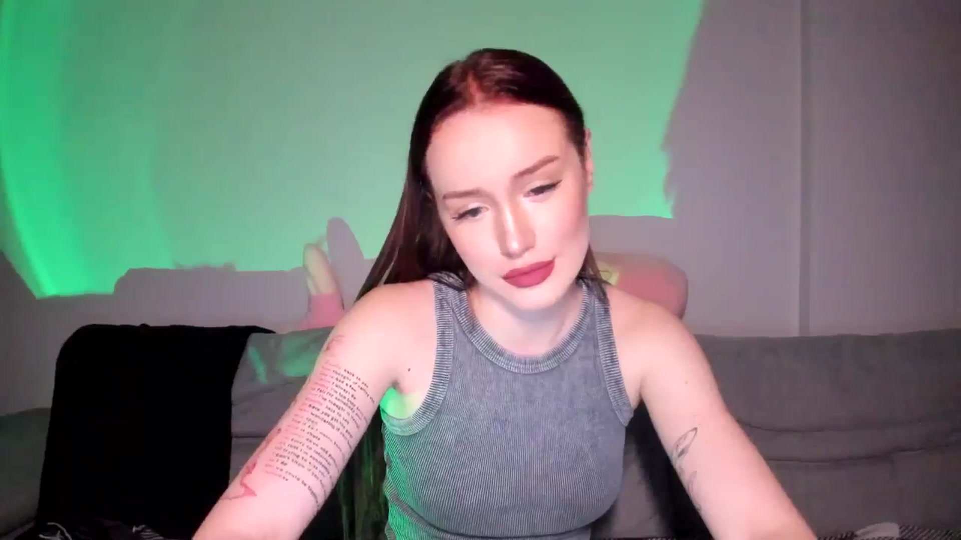 Gallery image thumbnail from IsabellRrose's myfreecams stream on, 04/13/2025, 16:07 image 16 of 20
