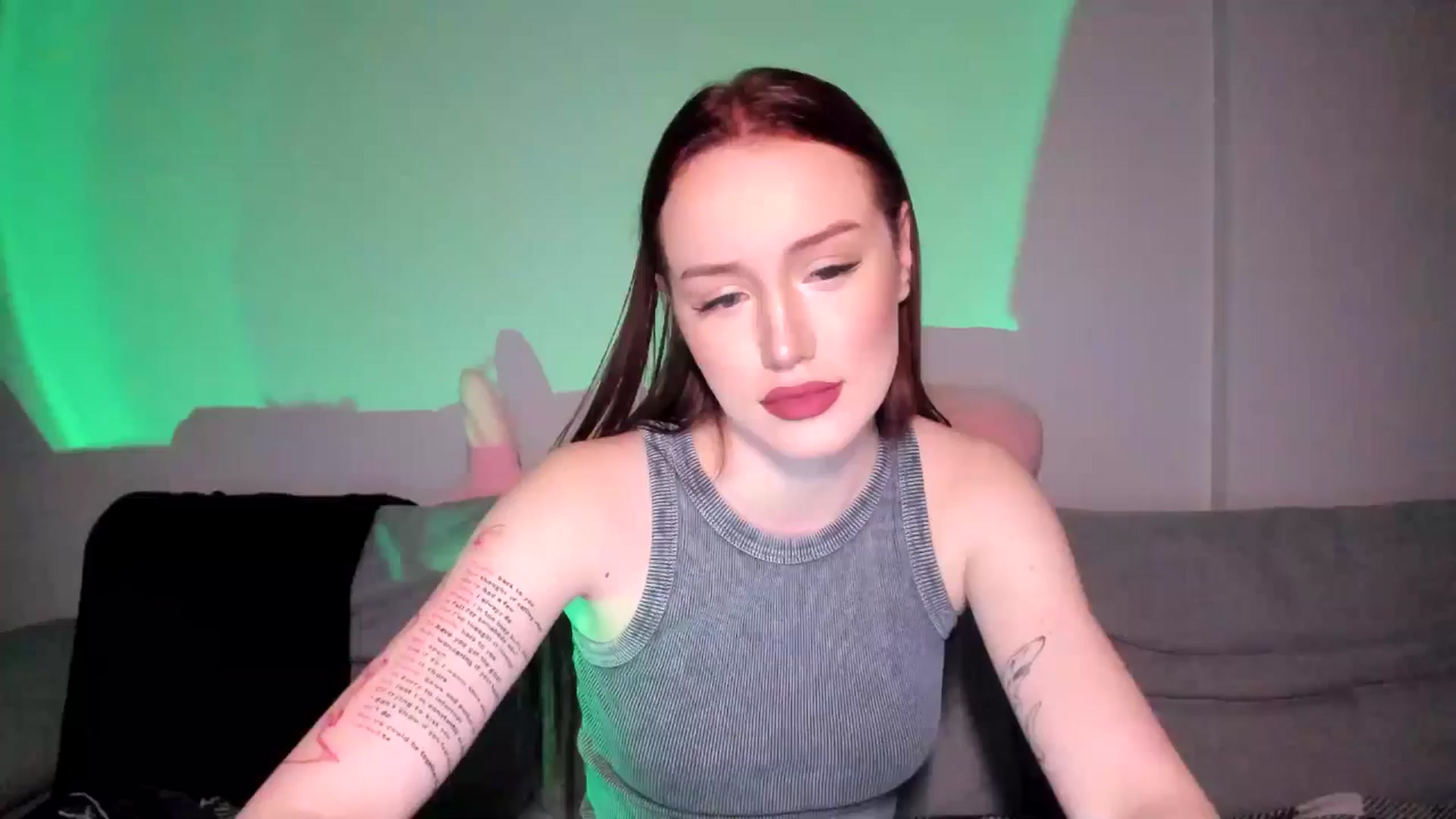 Gallery image thumbnail from IsabellRrose's myfreecams stream on, 04/13/2025, 16:07 image 11 of 20