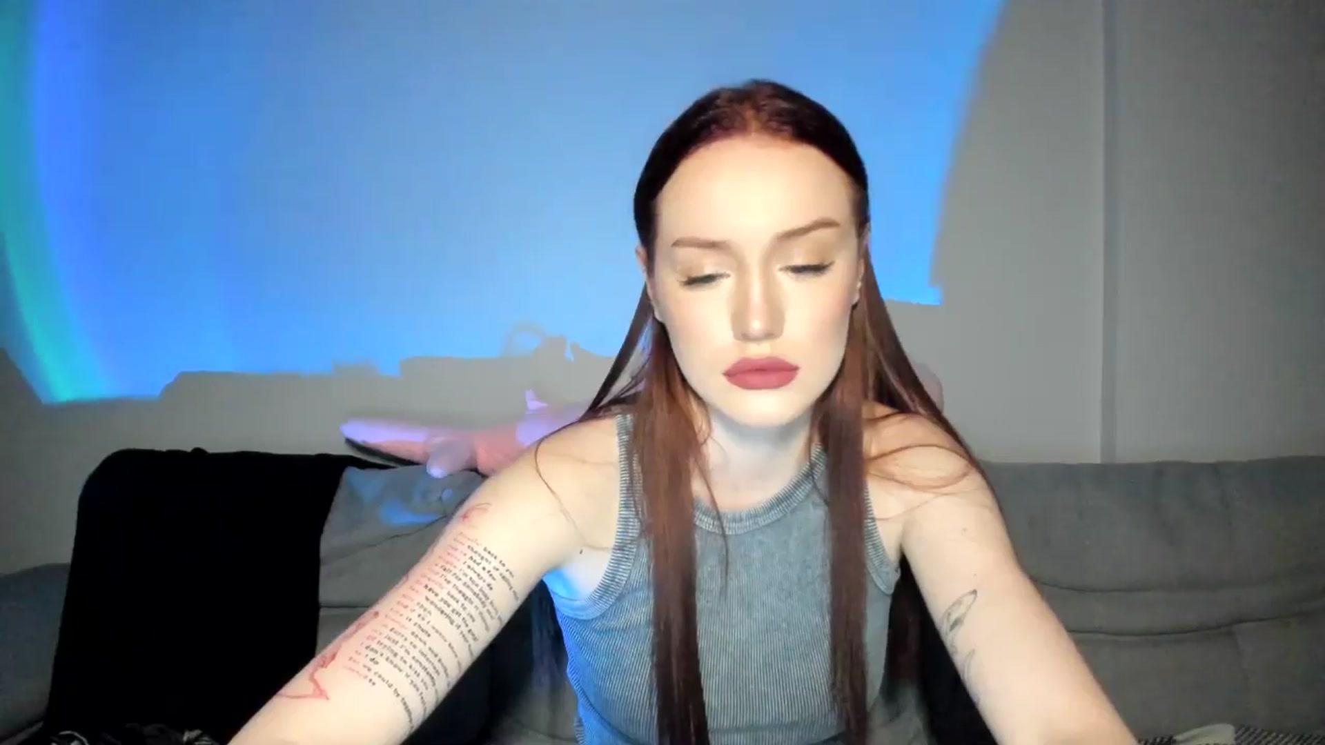 Gallery image thumbnail from IsabellRrose's myfreecams stream on, 04/13/2025, 17:28 image 12 of 20