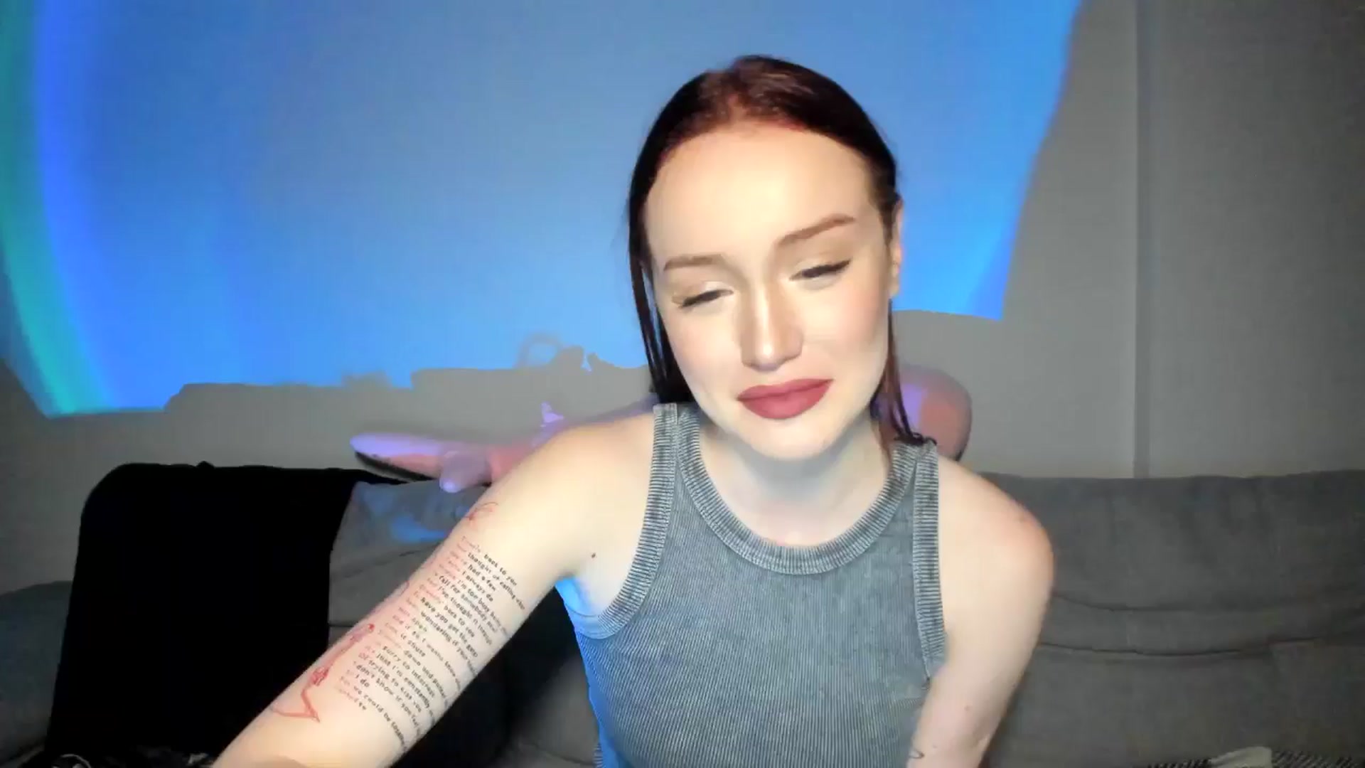 Gallery image thumbnail from IsabellRrose's myfreecams stream on, 04/13/2025, 17:28 image 5 of 20