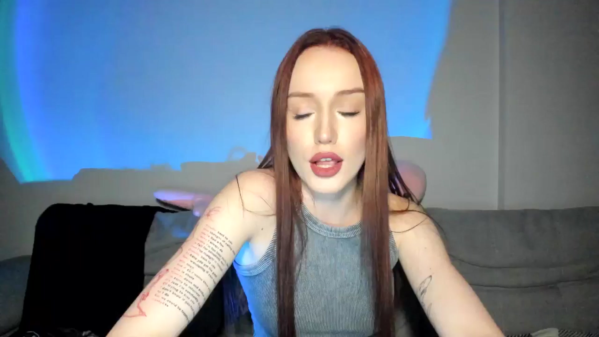 Gallery image thumbnail from IsabellRrose's myfreecams stream on, 04/13/2025, 17:28 image 10 of 20