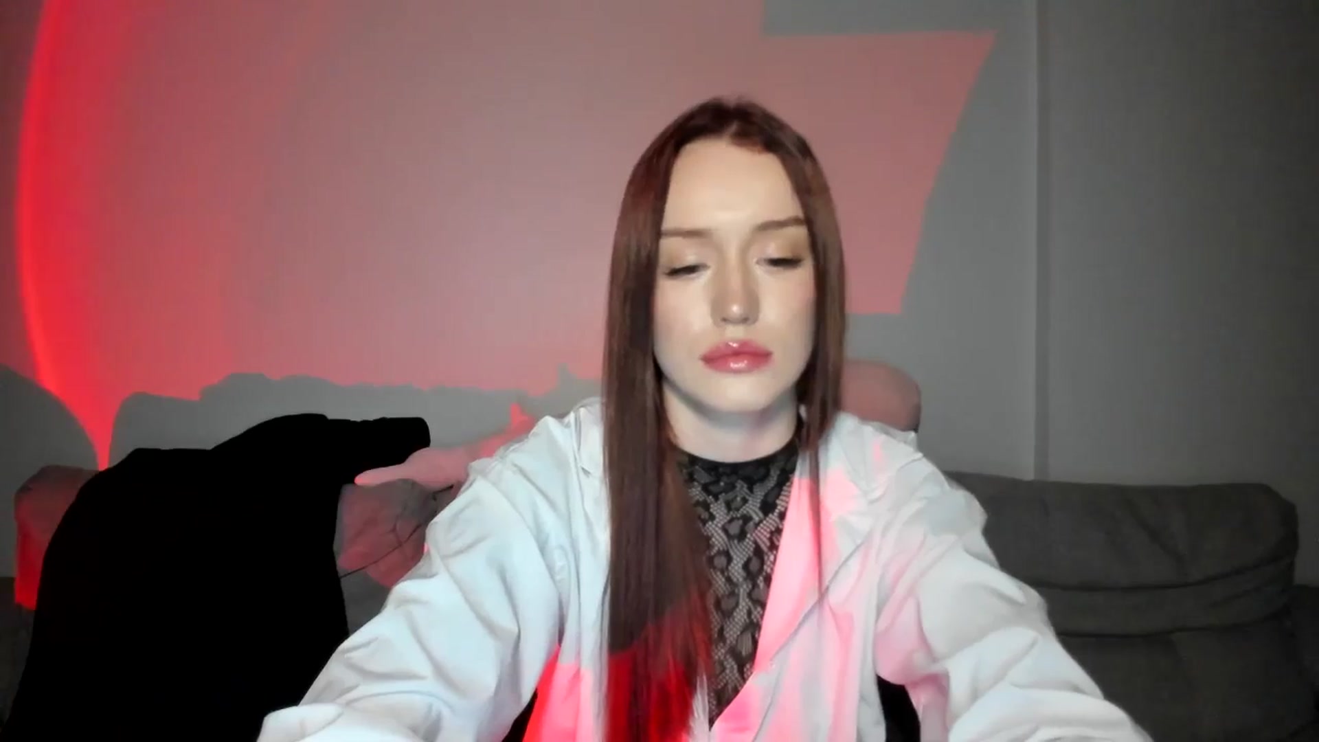 Gallery image thumbnail from IsabellRrose's myfreecams stream on, 04/16/2025, 18:23 image 8 of 20