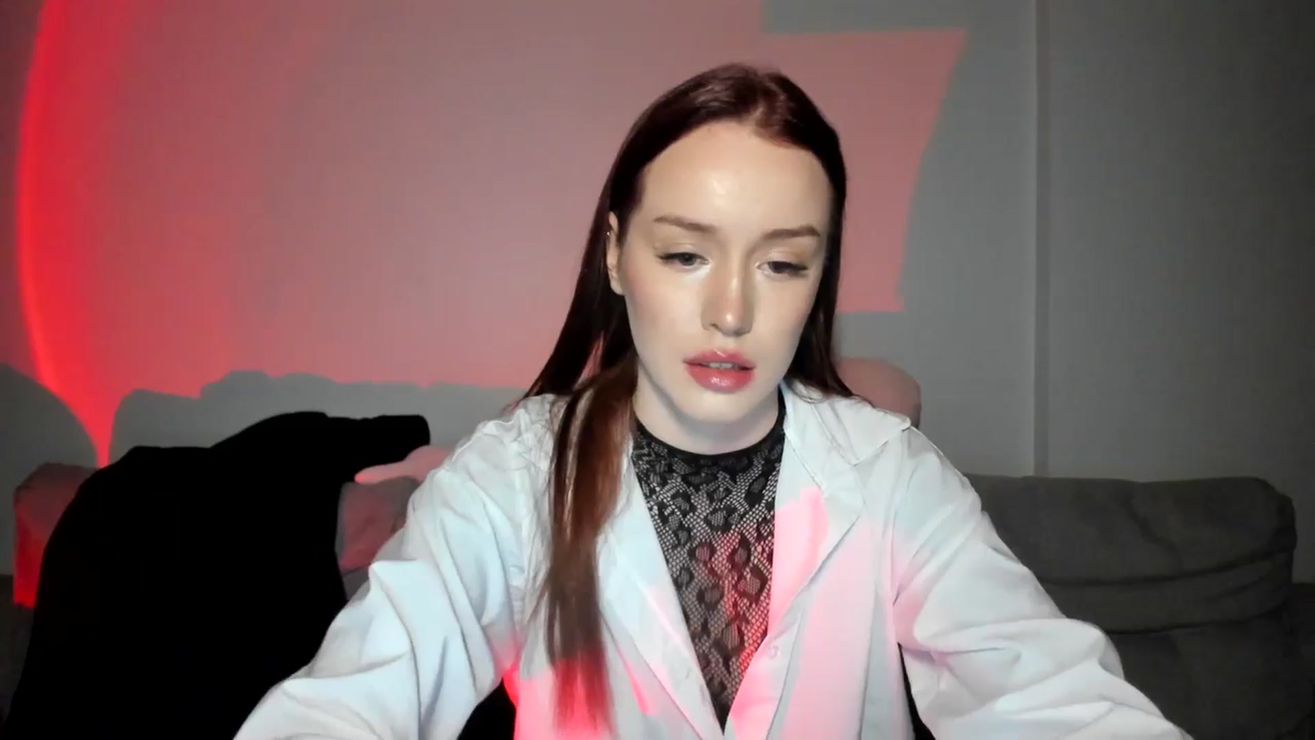 Gallery image thumbnail from IsabellRrose's myfreecams stream on, 04/16/2025, 18:41 image 7 of 20