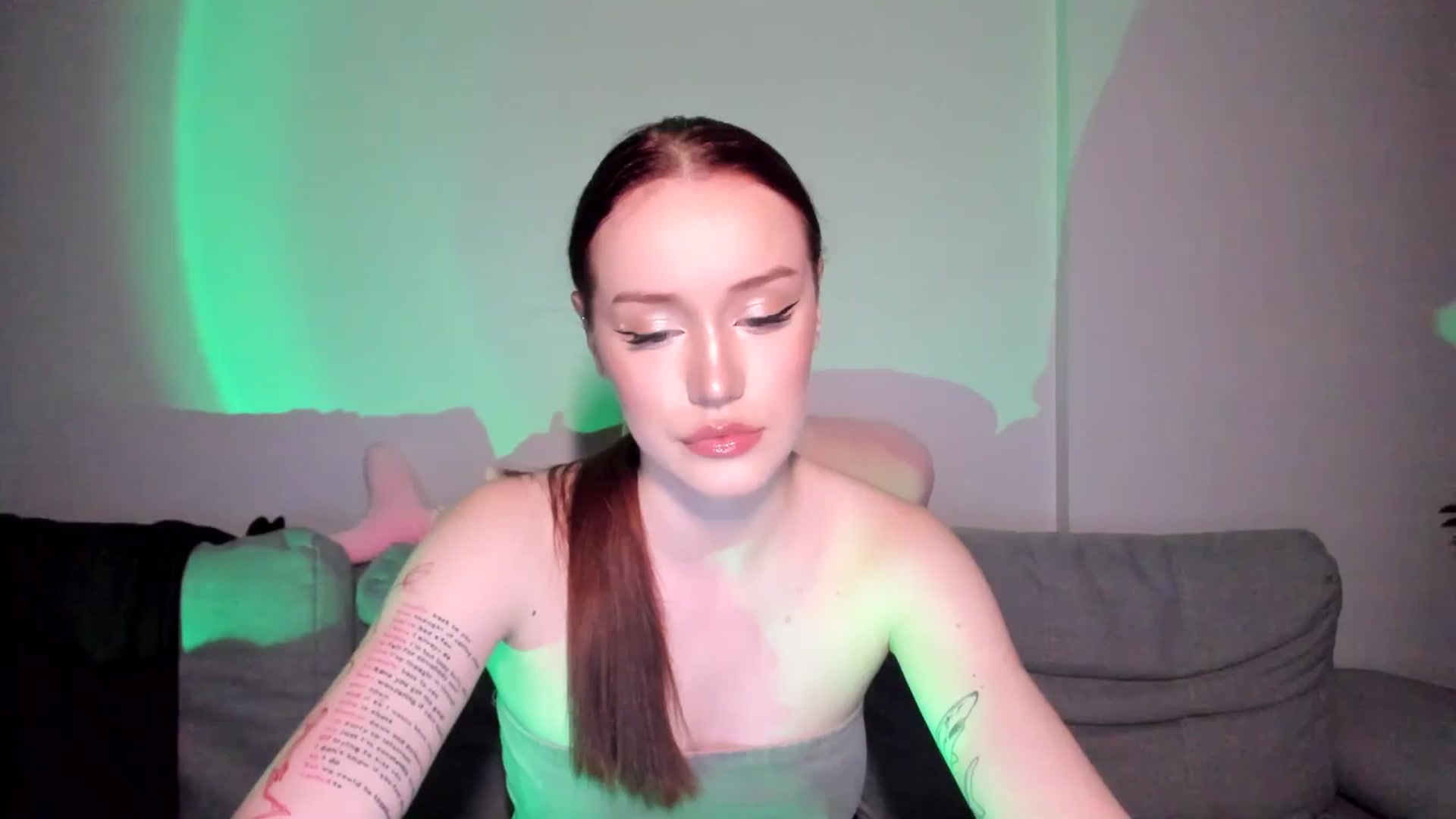 Gallery image thumbnail from IsabellRrose's myfreecams stream on, 04/22/2025, 18:36 image 2 of 20