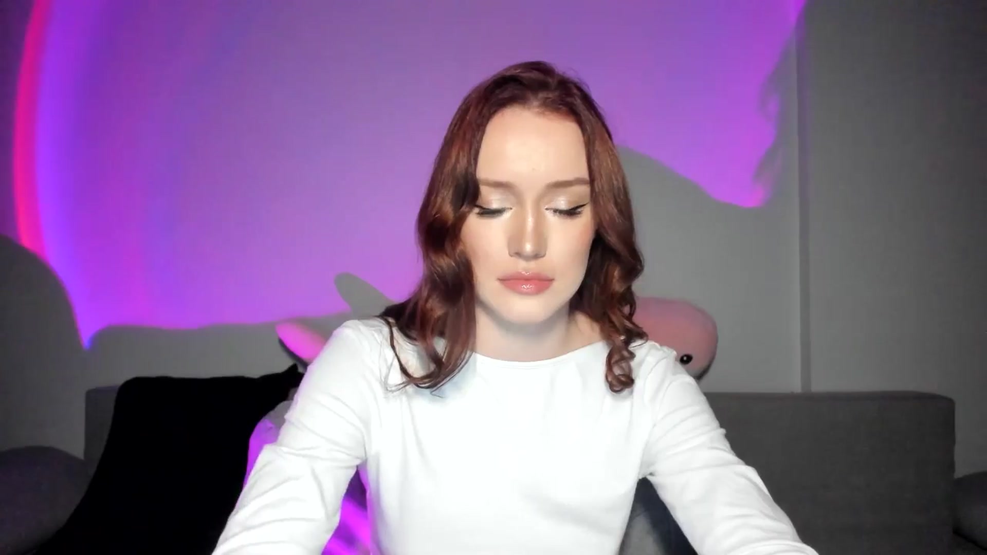 Gallery image thumbnail from IsabellRrose's myfreecams stream on, 04/24/2025, 17:50 image 17 of 20
