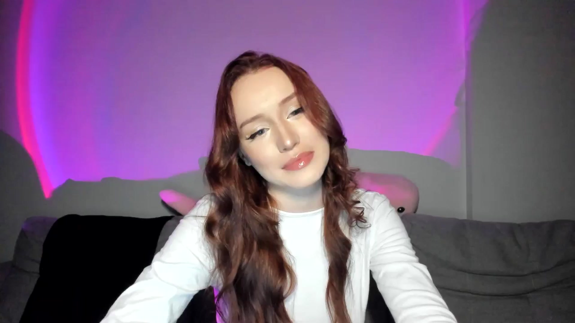 Gallery image thumbnail from IsabellRrose's myfreecams stream on, 04/24/2025, 17:50 image 1 of 20