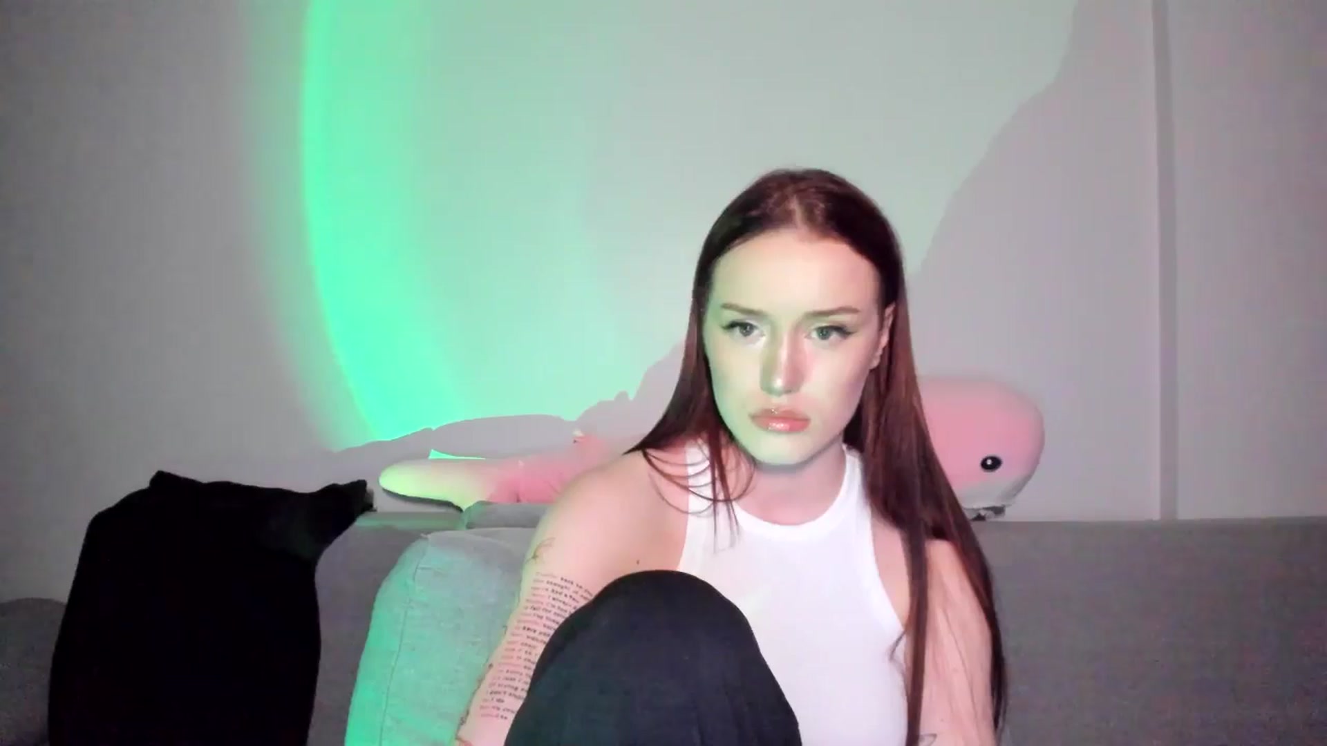 Gallery image thumbnail from IsabellRrose's myfreecams stream on, 04/26/2025, 17:04 image 13 of 20