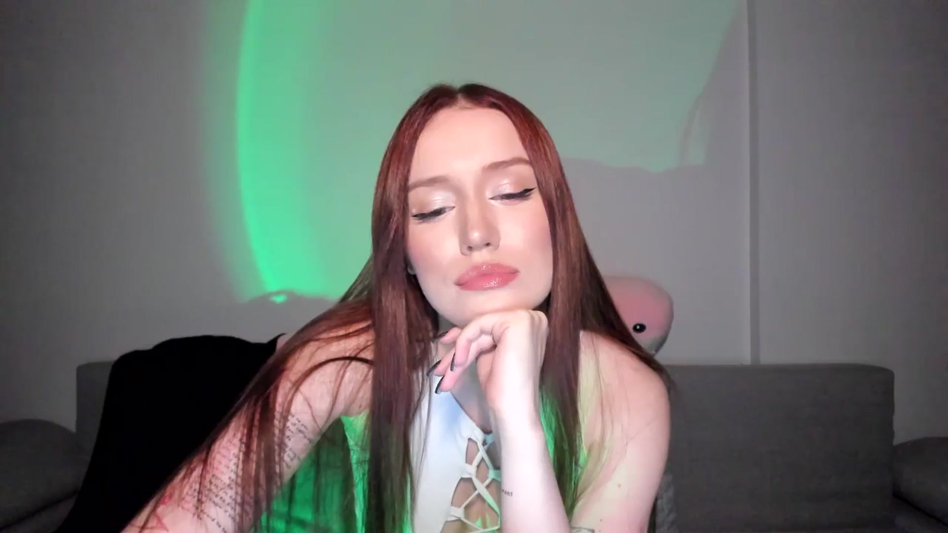 Gallery image thumbnail from IsabellRrose's myfreecams stream on, 04/27/2025, 17:23 image 8 of 20