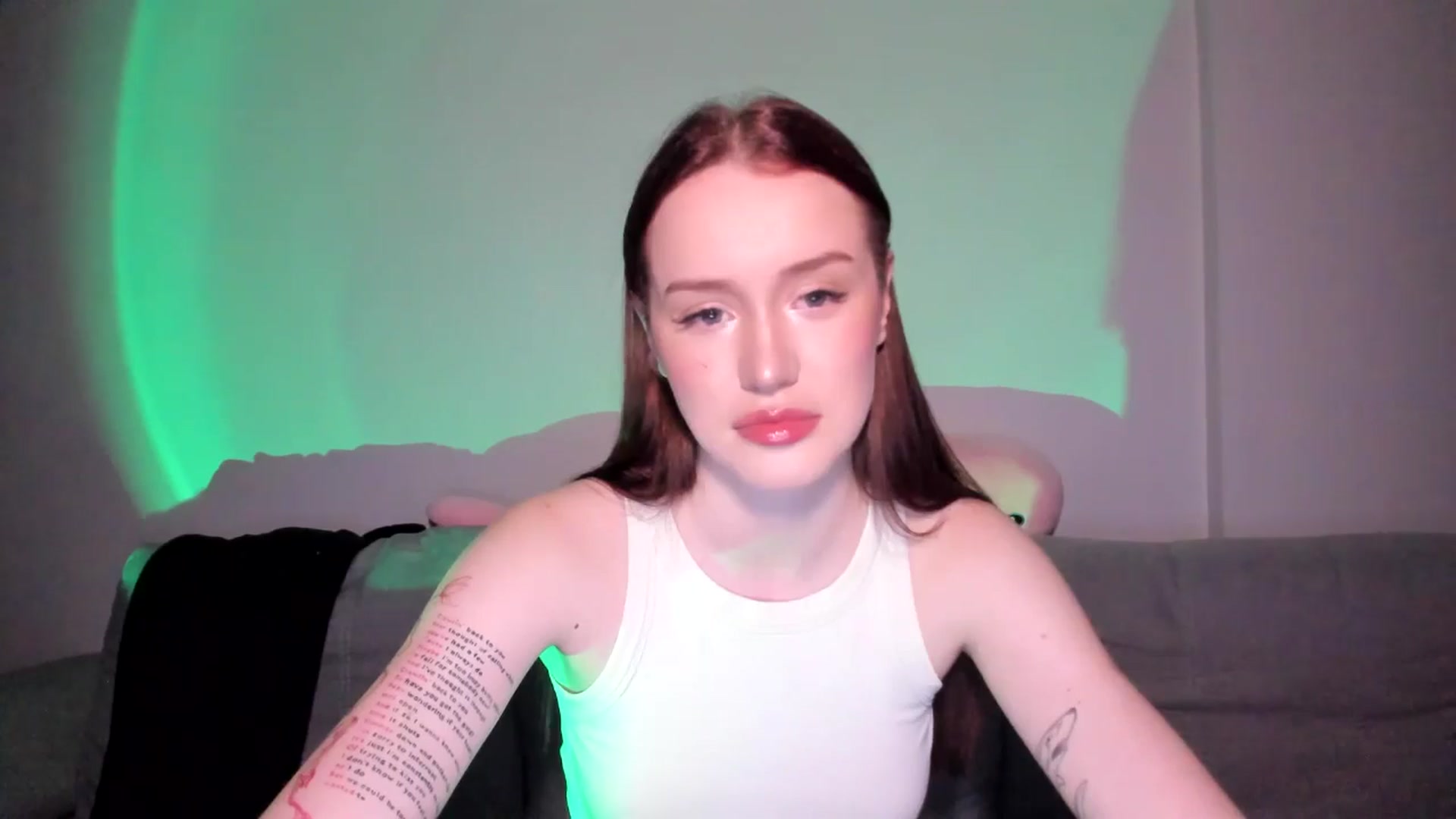 Gallery image thumbnail from IsabellRrose's myfreecams stream on, 04/30/2025, 16:35 image 3 of 20
