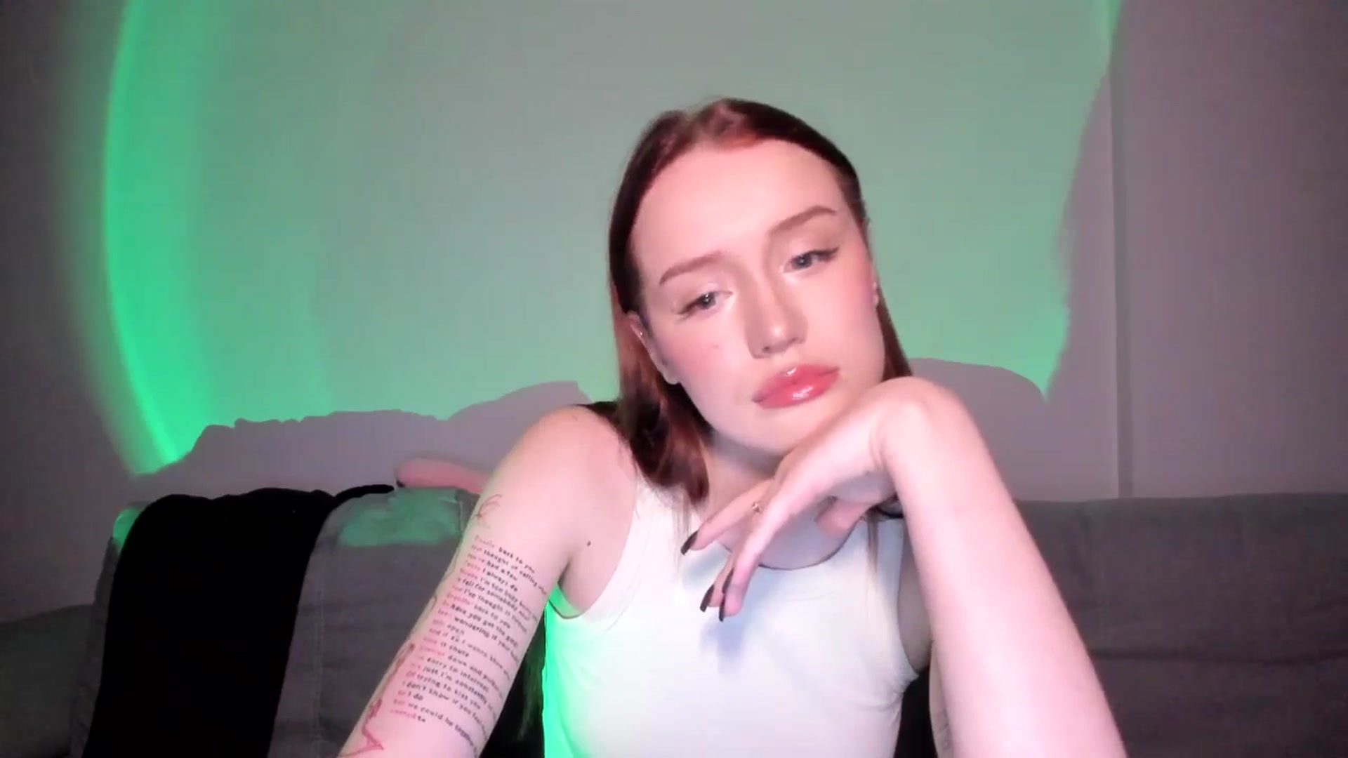 Gallery image thumbnail from IsabellRrose's myfreecams stream on, 04/30/2025, 16:35 image 11 of 20