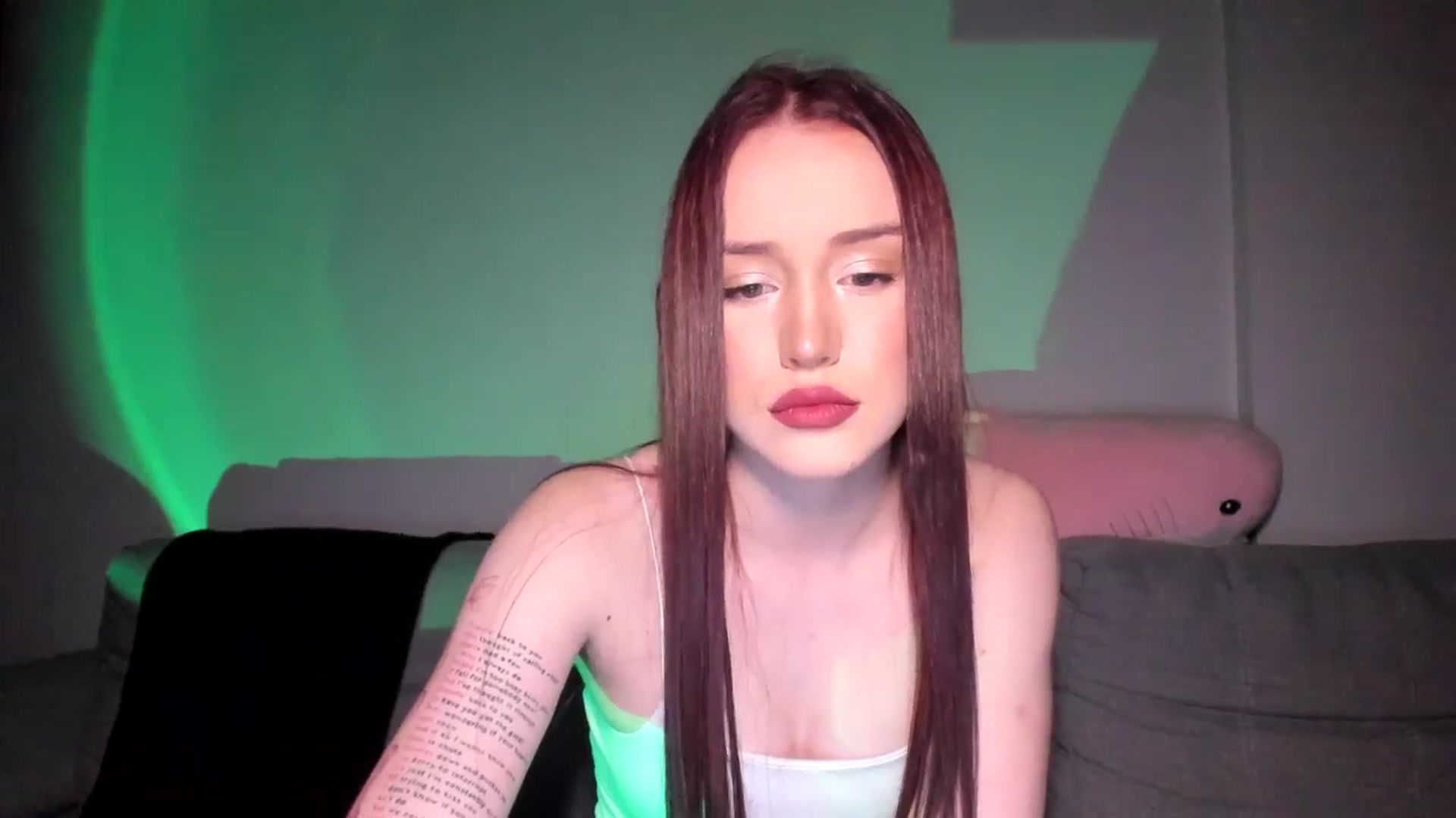 Gallery image thumbnail from IsabellRrose's myfreecams stream on, 05/26/2025, 17:23 image 20 of 20
