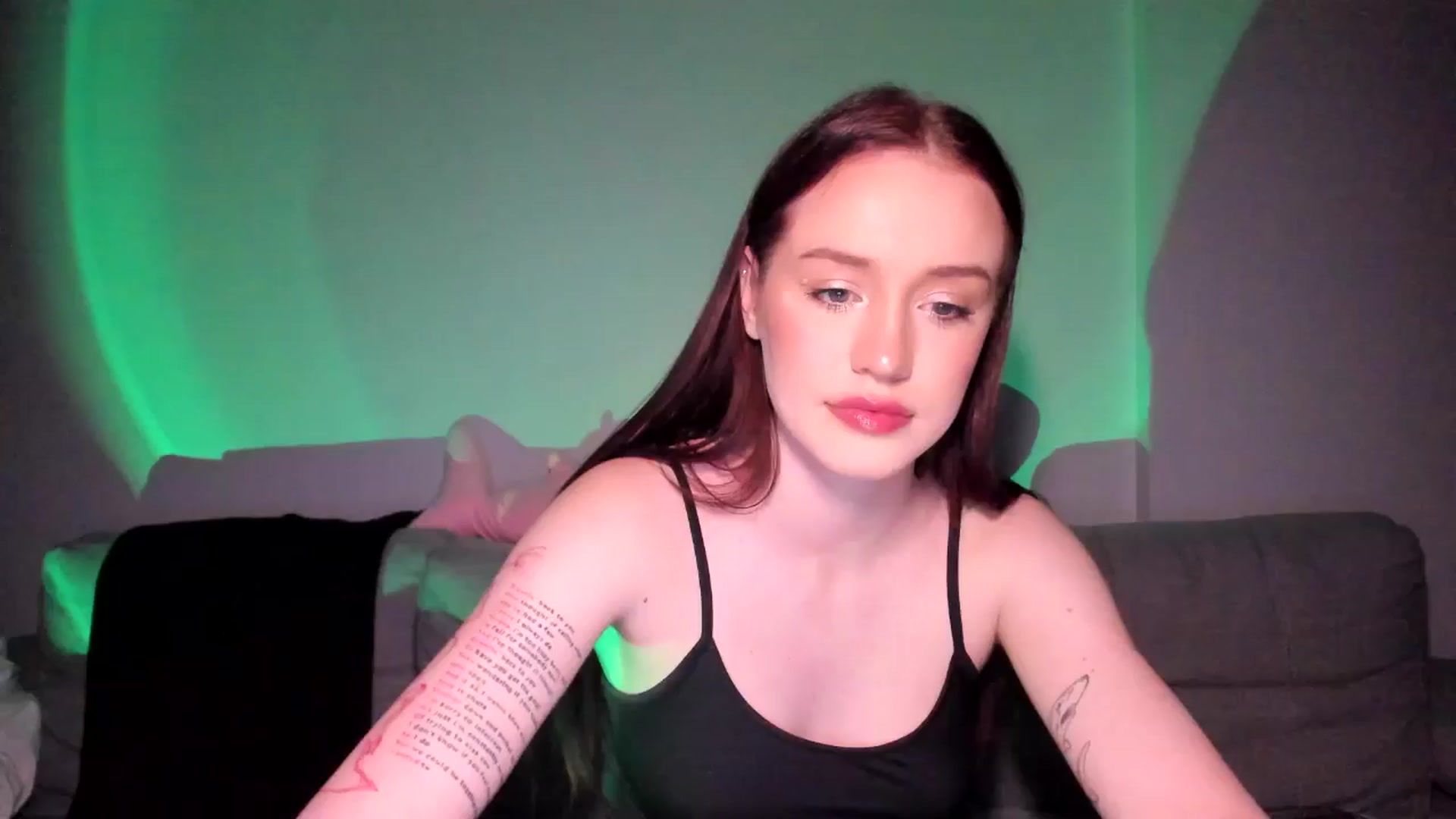 Gallery image thumbnail from IsabellRrose's myfreecams stream on, 06/08/2025, 17:57 image 8 of 20