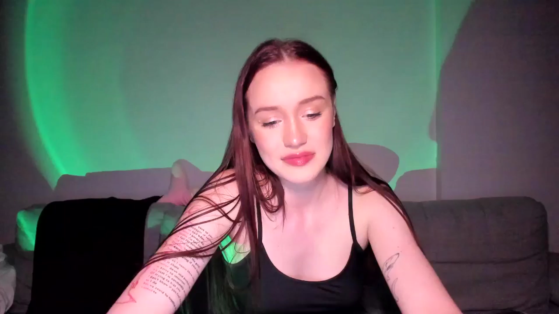 Gallery image thumbnail from IsabellRrose's myfreecams stream on, 06/08/2025, 18:17 image 18 of 20
