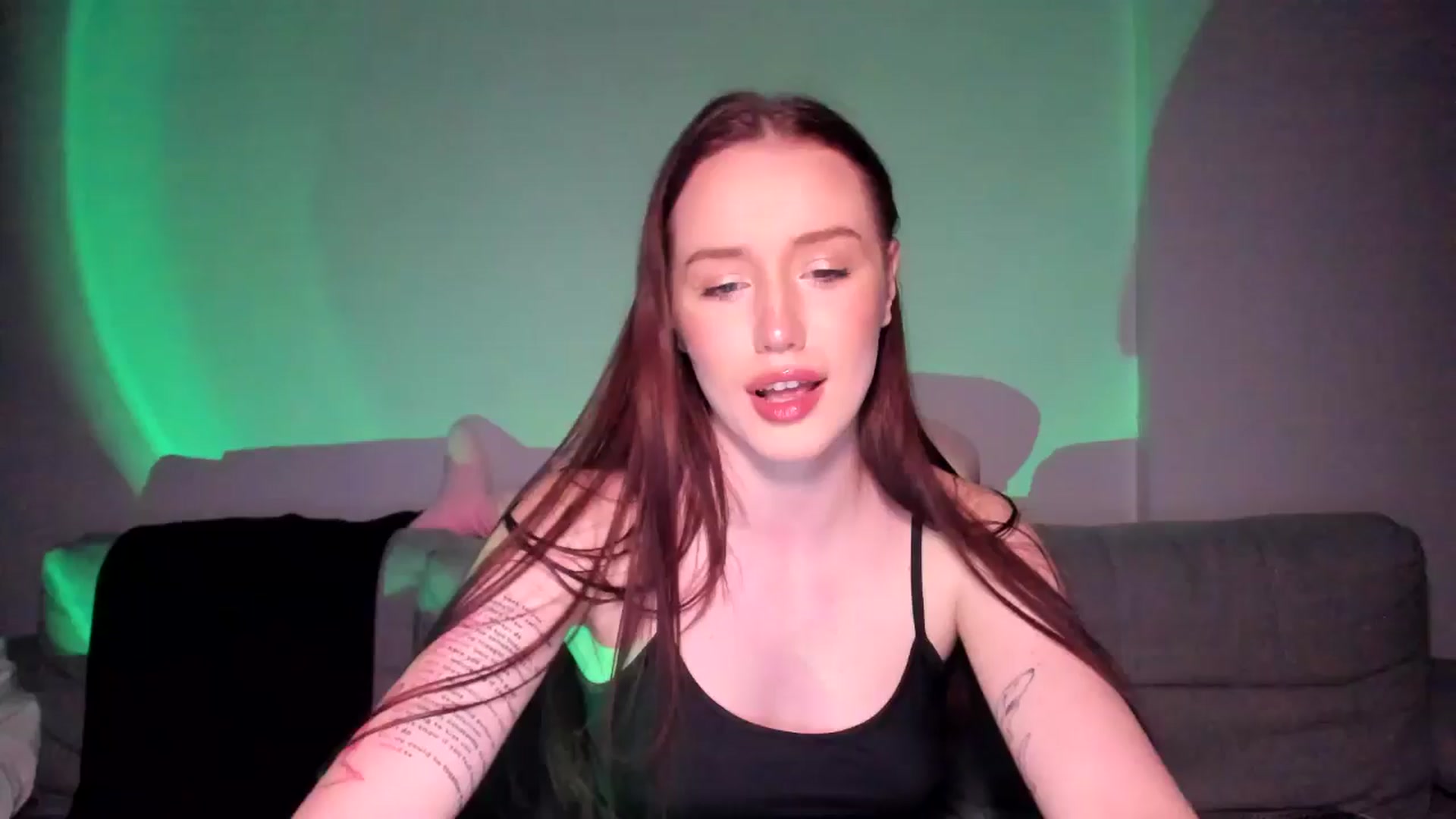 Gallery image thumbnail from IsabellRrose's myfreecams stream on, 06/08/2025, 18:17 image 20 of 20