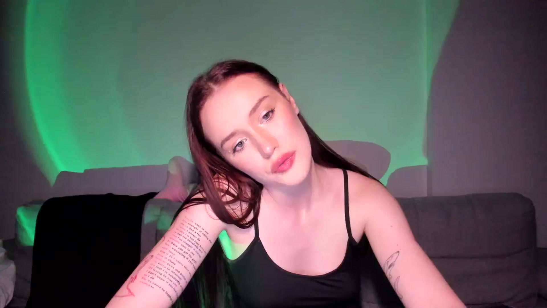 Gallery image thumbnail from IsabellRrose's myfreecams stream on, 06/08/2025, 18:17 image 13 of 20