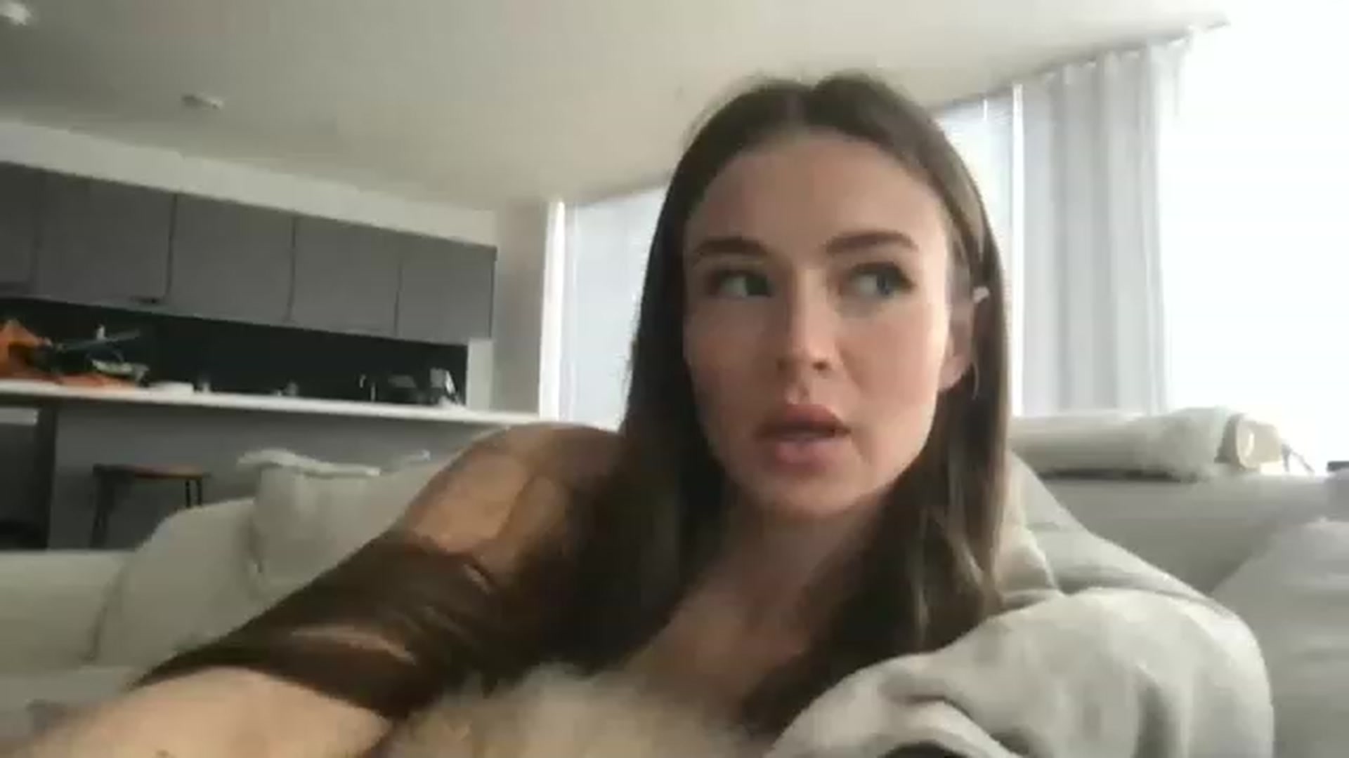 Gallery image thumbnail from Isabella0's myfreecams stream on, 02/25/2023, 16:13 image 7 of 20