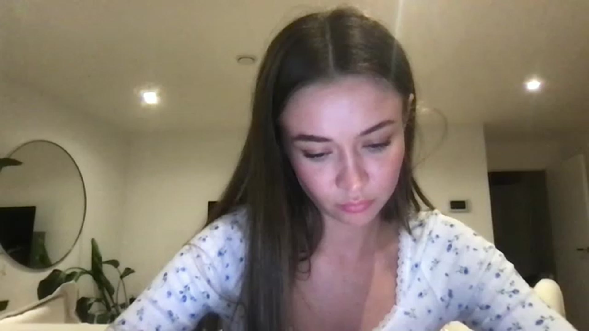 Gallery image thumbnail from Isabella0's myfreecams stream on, 02/25/2023, 21:59 image 13 of 20