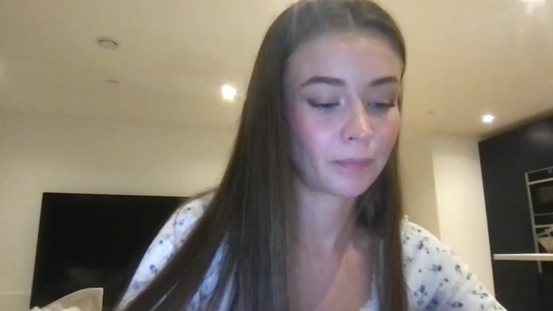 Gallery image thumbnail from Isabella0's myfreecams stream on, 03/01/2023, 20:14 image 14 of 20