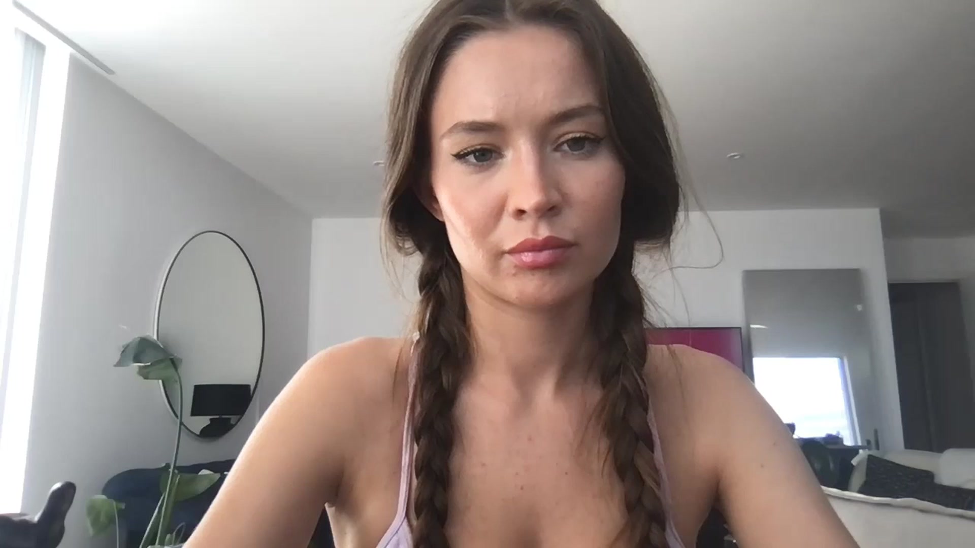 Gallery image thumbnail from Isabella0's myfreecams stream on, 08/24/2023, 16:30 image 4 of 20