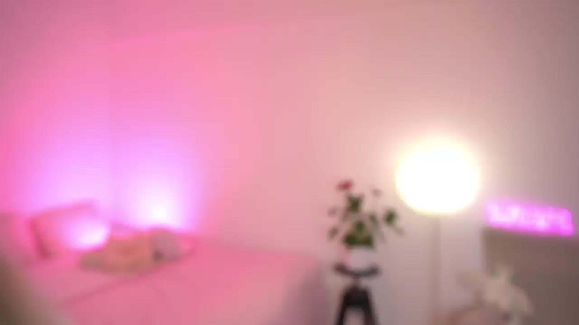 Gallery image thumbnail from IsabellaBliss's myfreecams stream on, 12/26/2025, 11:57 image 1 of 20