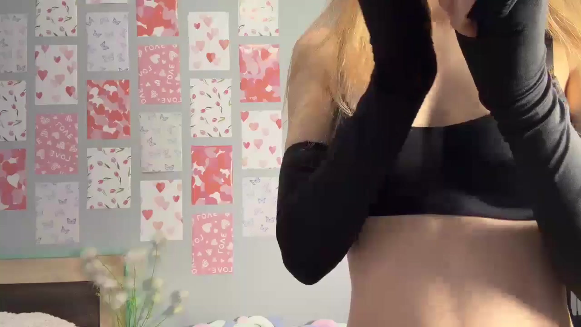 Gallery image thumbnail from IsabellaBliss's myfreecams stream on, 01/13/2026, 16:40 image 6 of 20