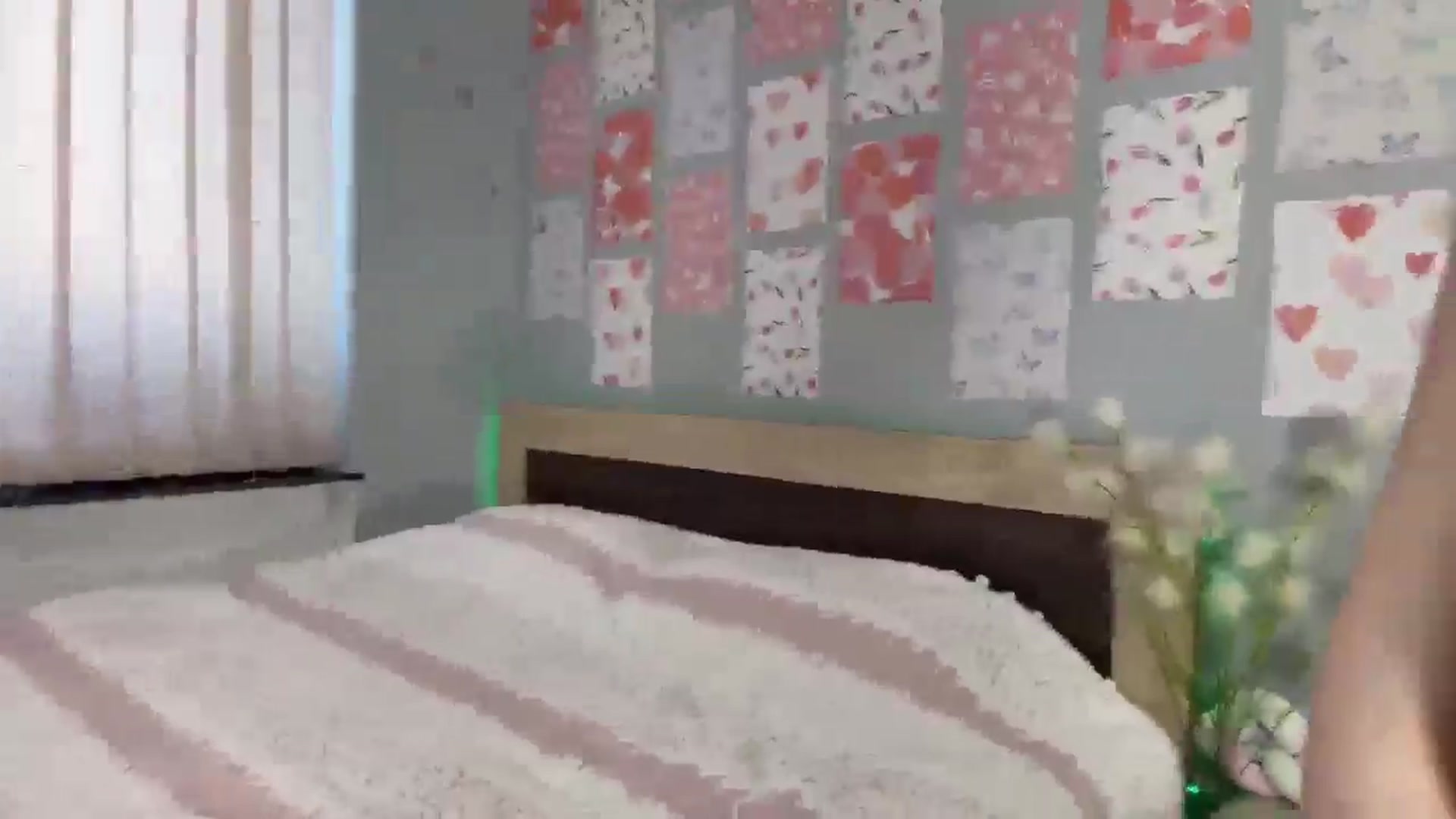 Gallery image thumbnail from IsabellaBliss's myfreecams stream on, 02/15/2026, 12:51 image 15 of 20